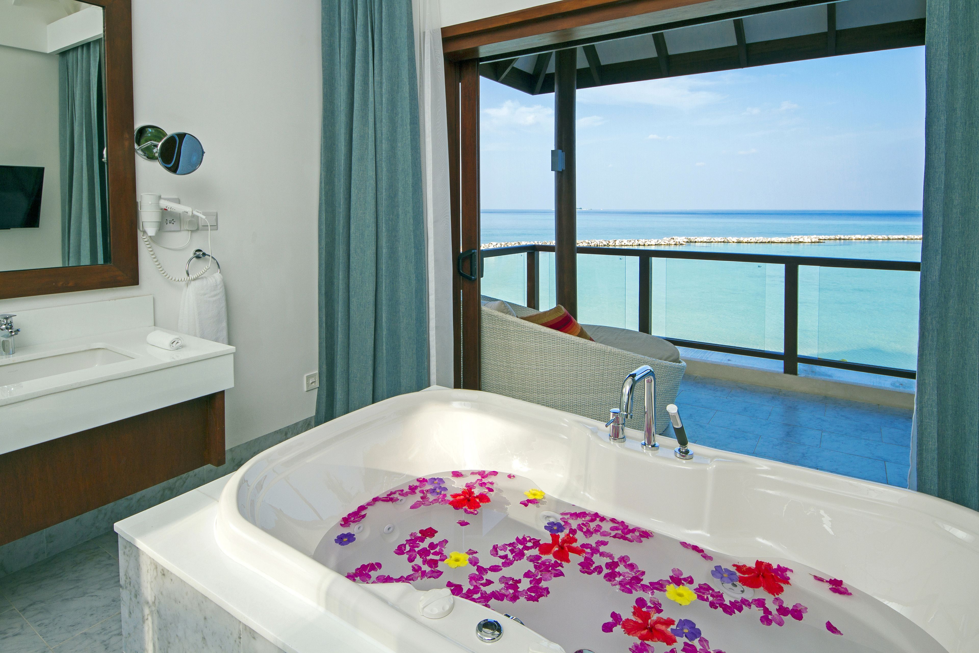 Summer Island Maldives