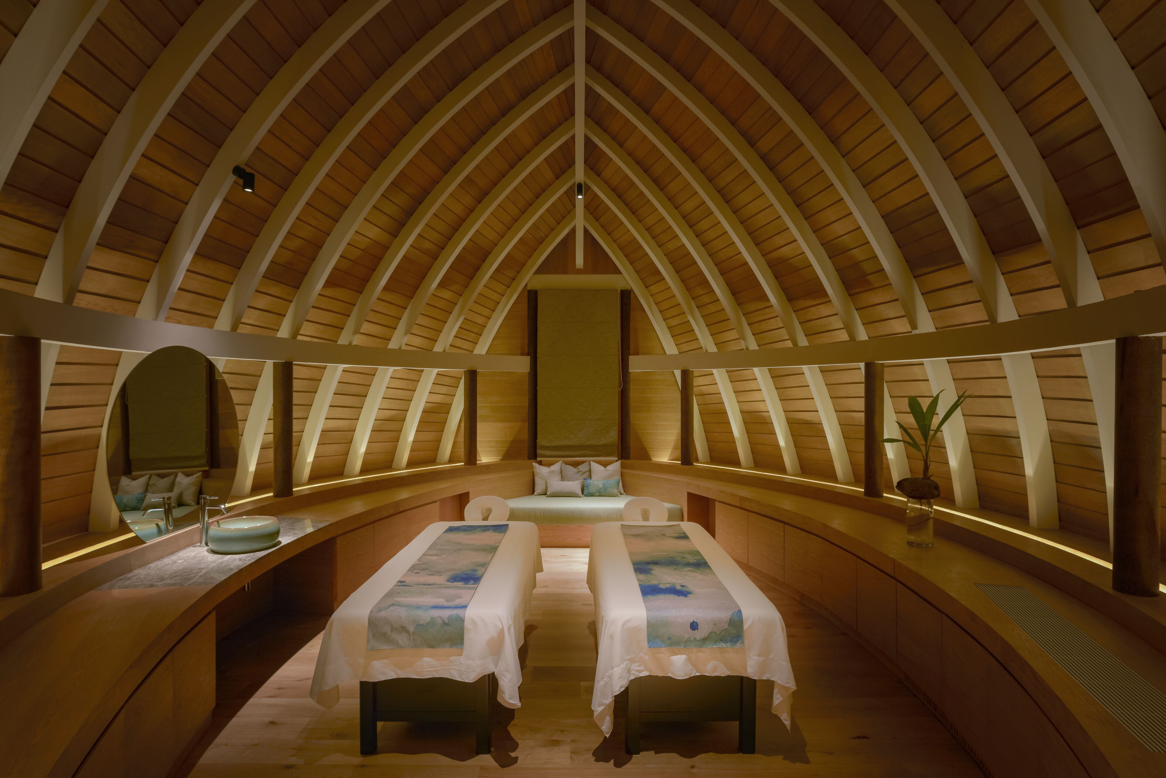 Emerald Faarufushi Resort & Spa