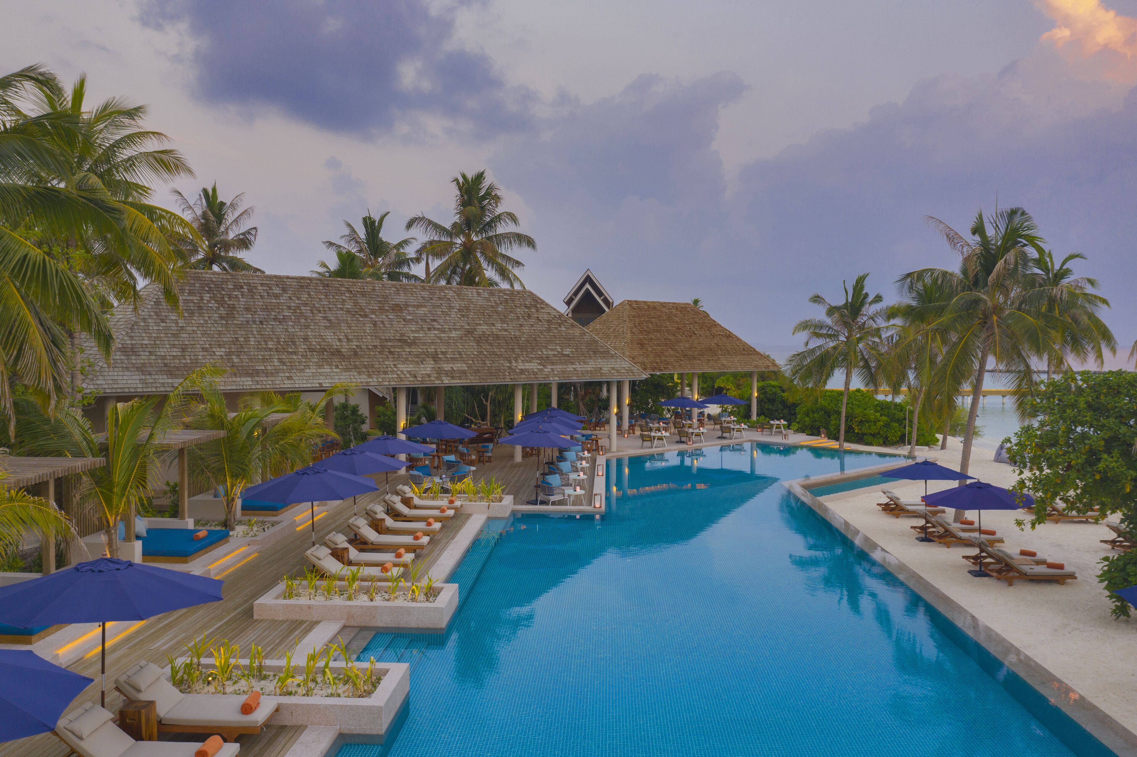 Emerald Faarufushi Resort & Spa