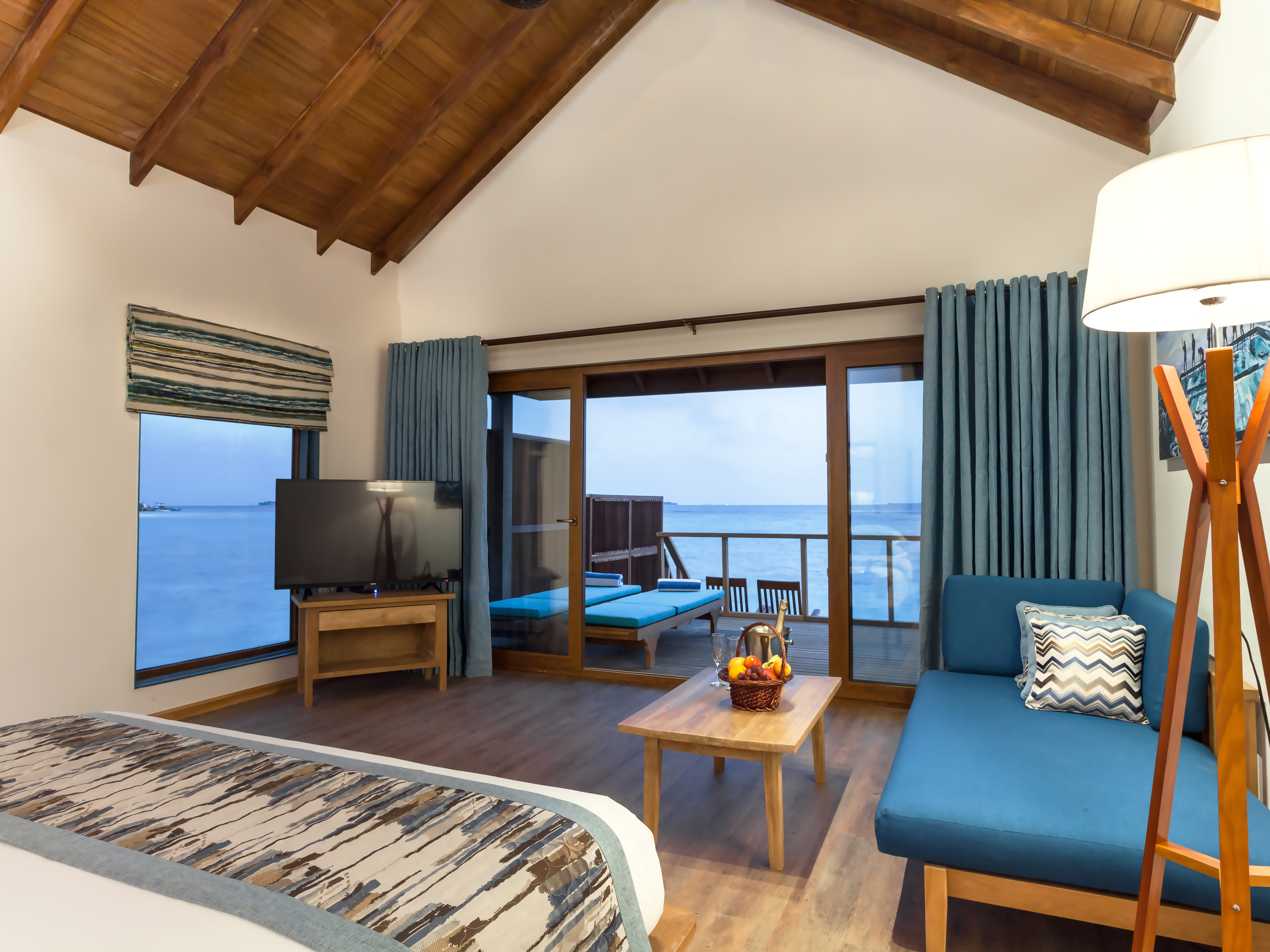 Reethi Faru Resort