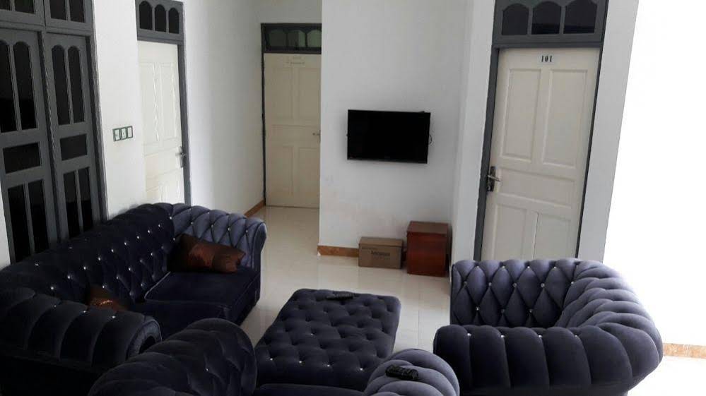 Ungoofaaru Inn