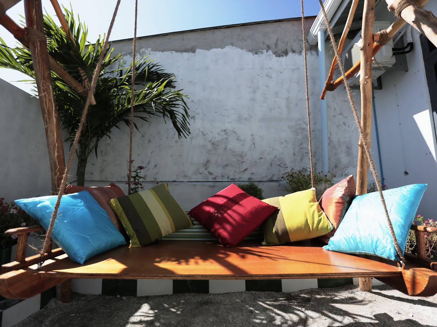 Ungoofaaru Inn