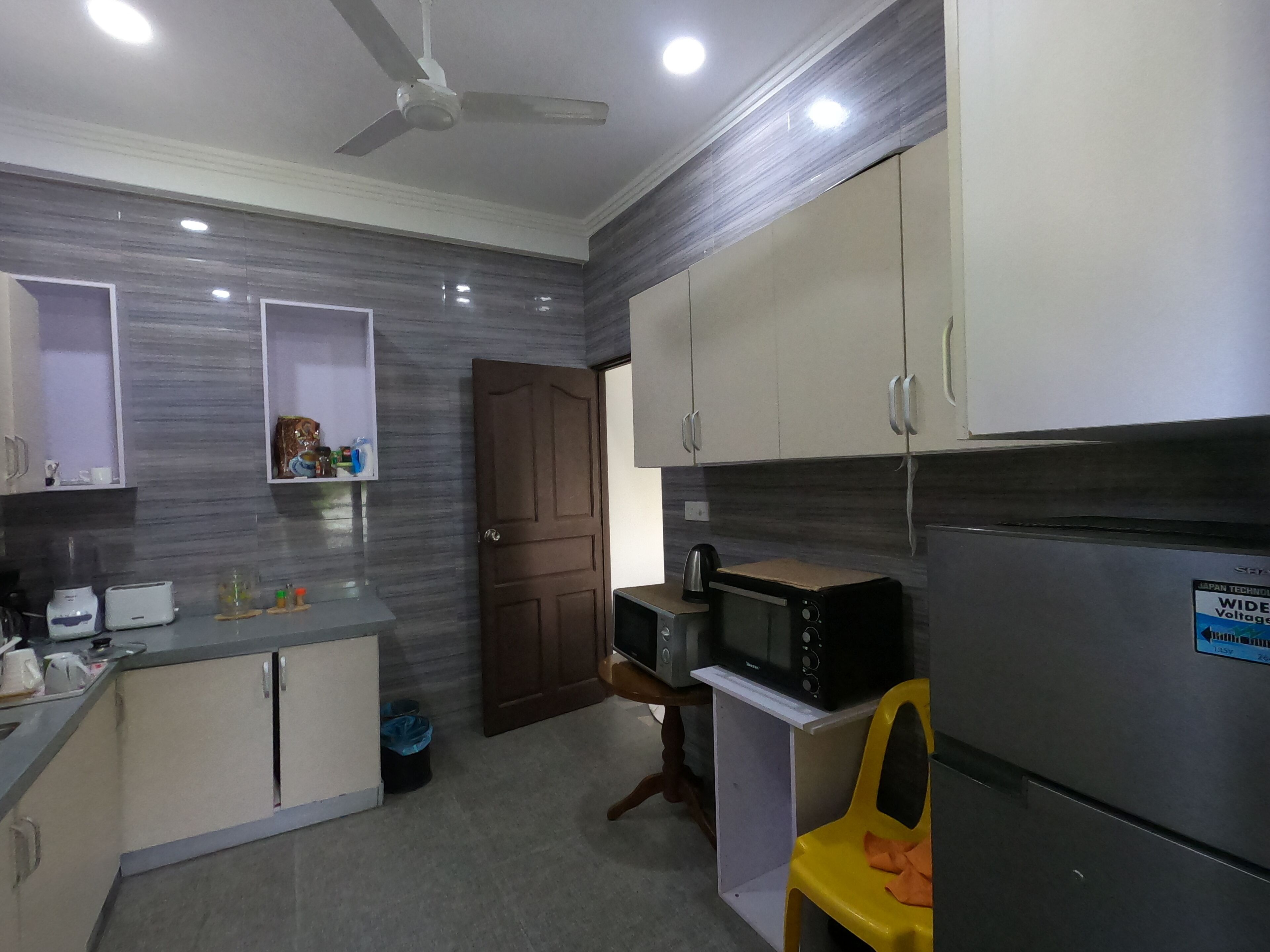 Dhangethi Inn