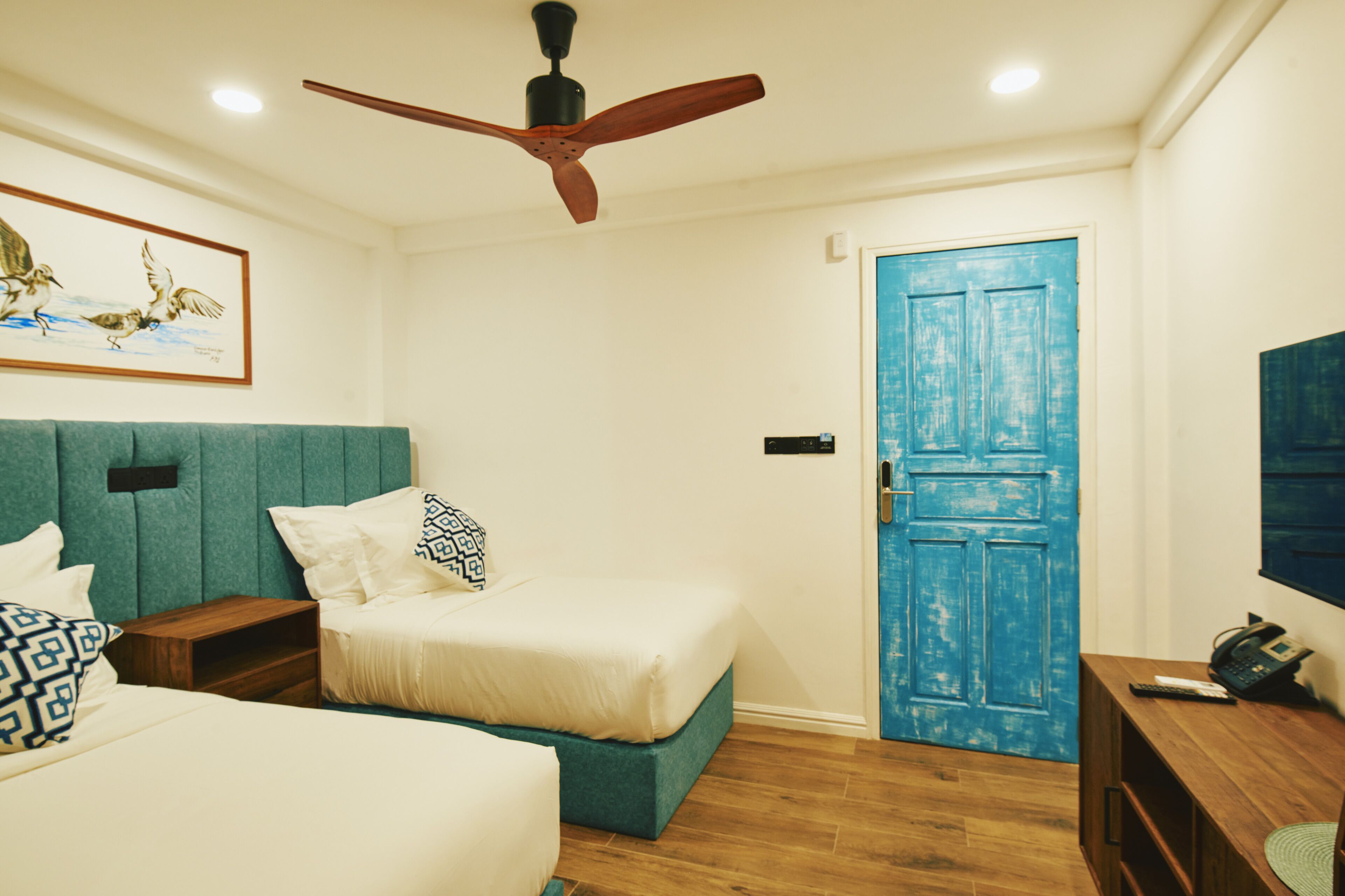 Beach Hotel Dhigurah