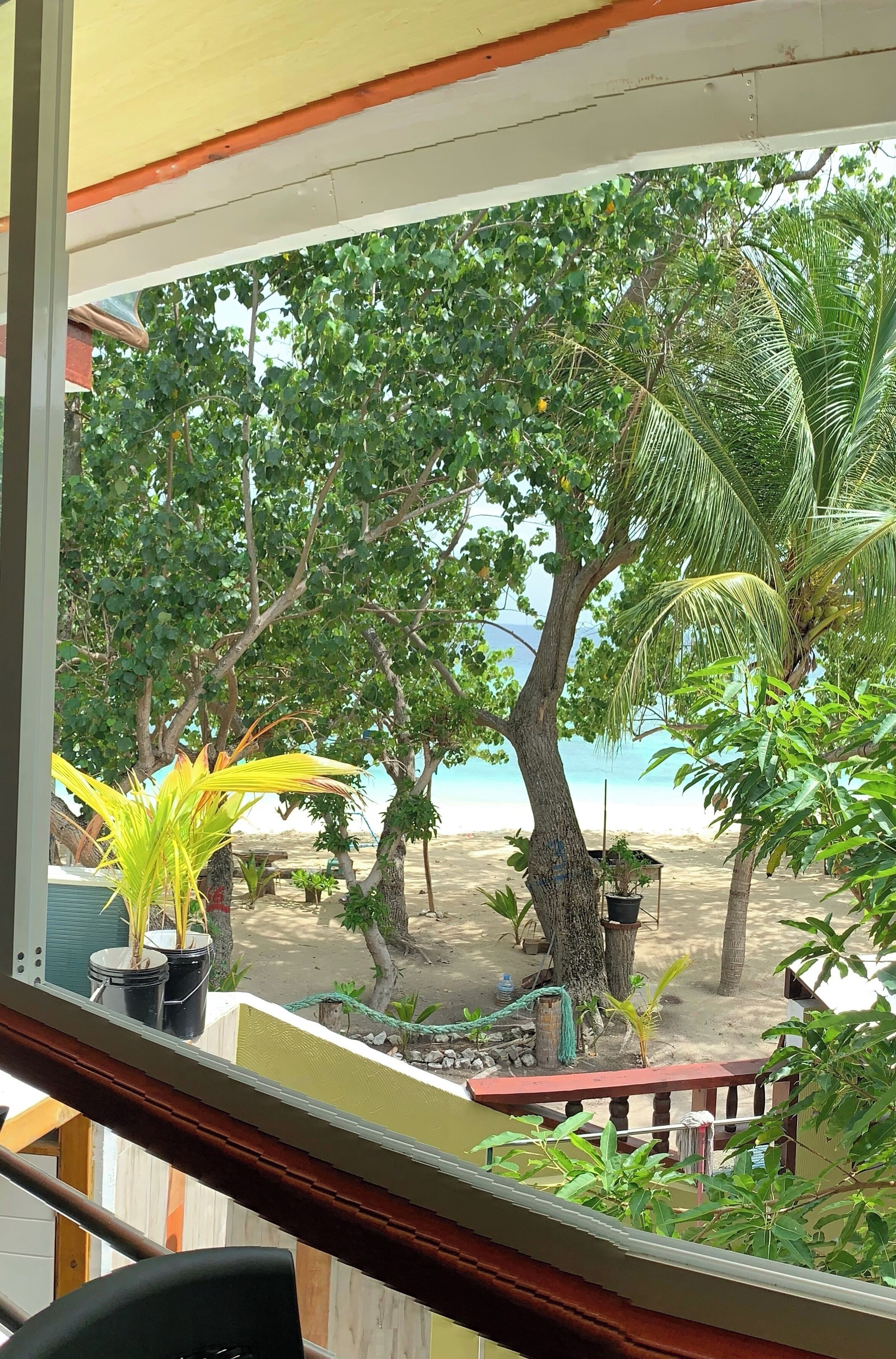 Dhamana Beach
