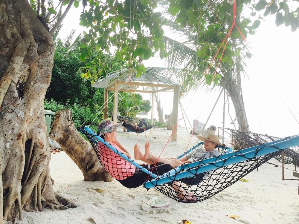 Noovilu Suites