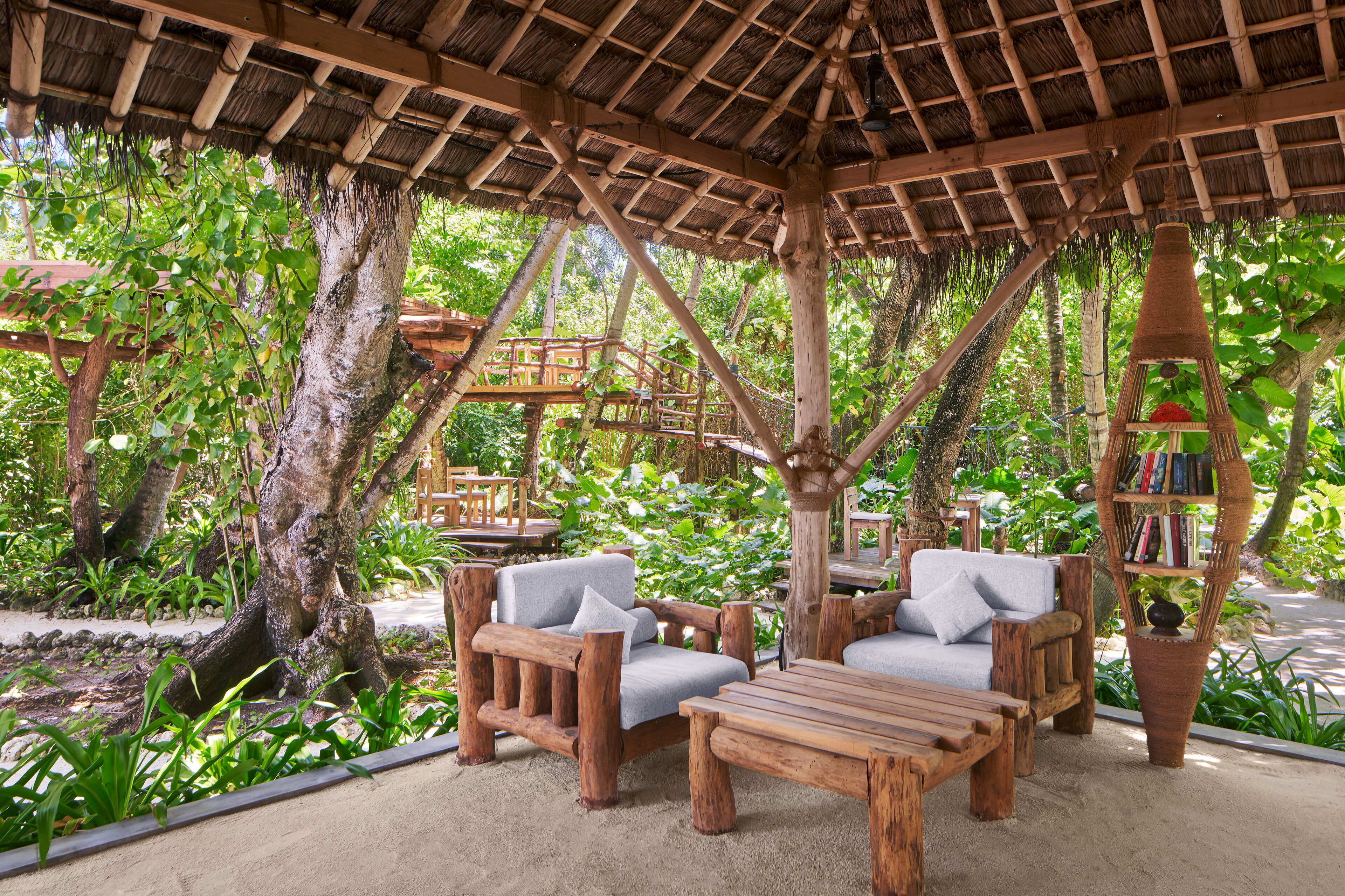 Villa Park Sun Island