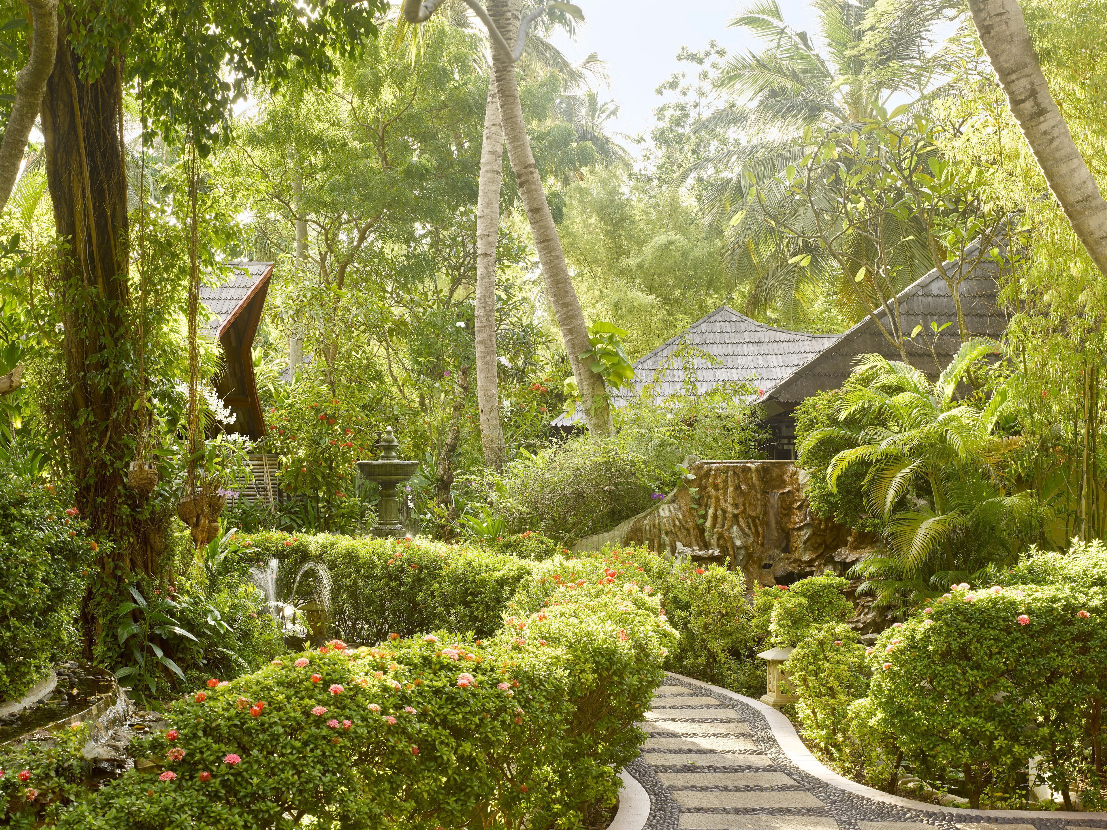Villa Park Sun Island