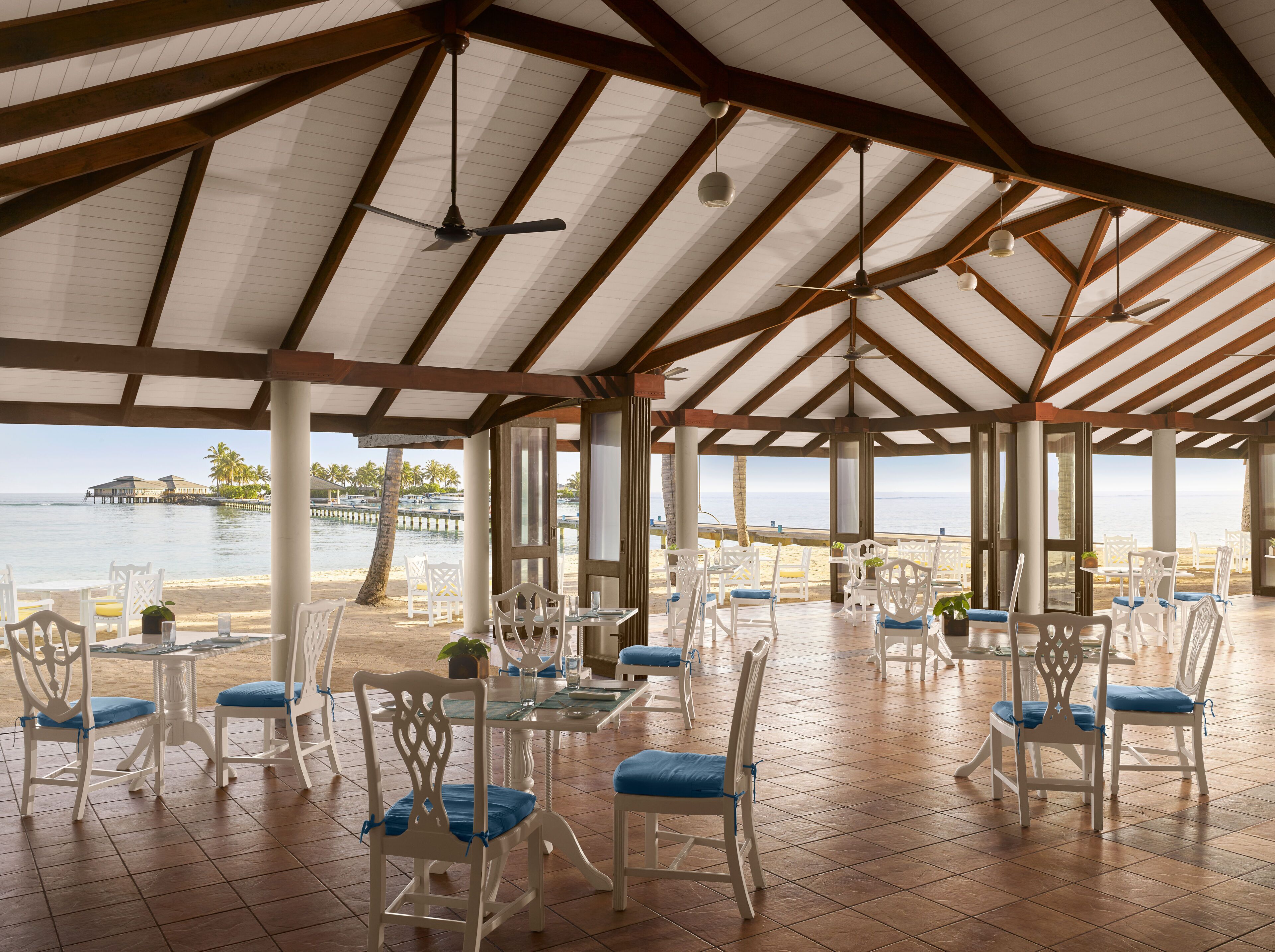 Villa Park Sun Island