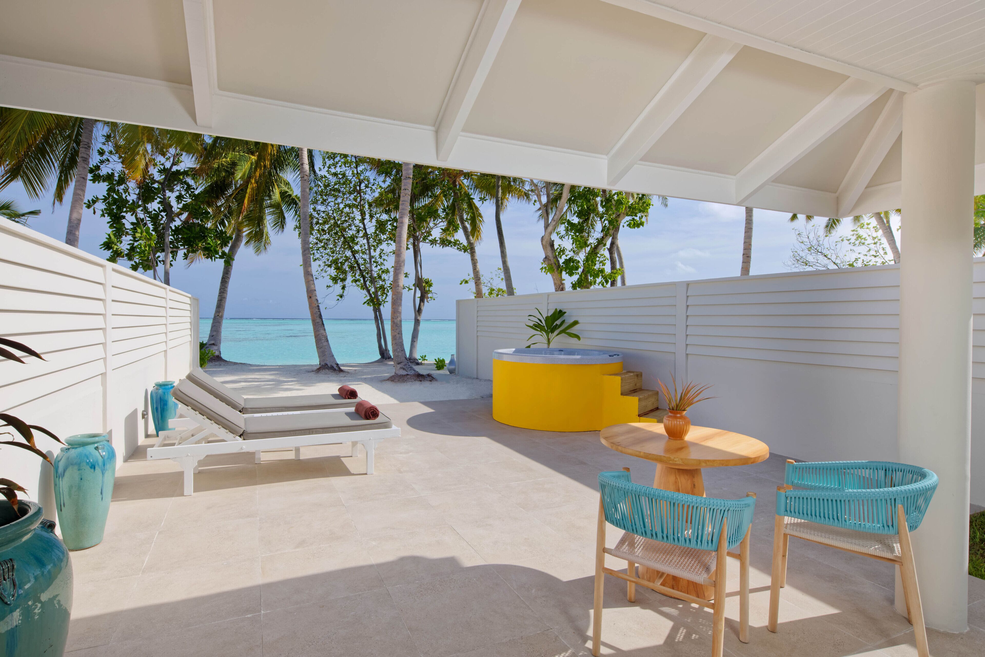 Villa Park Sun Island