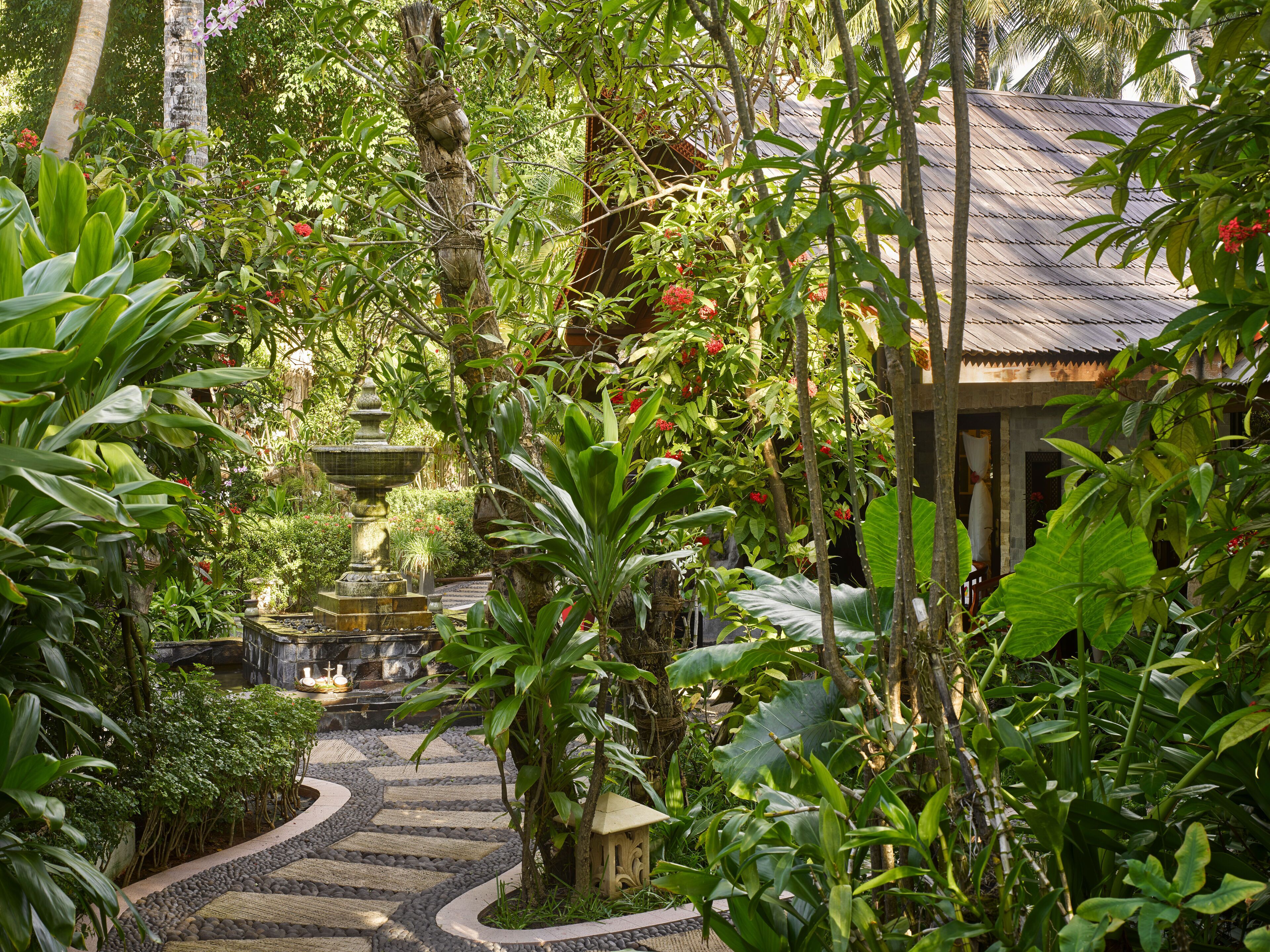 Villa Park Sun Island