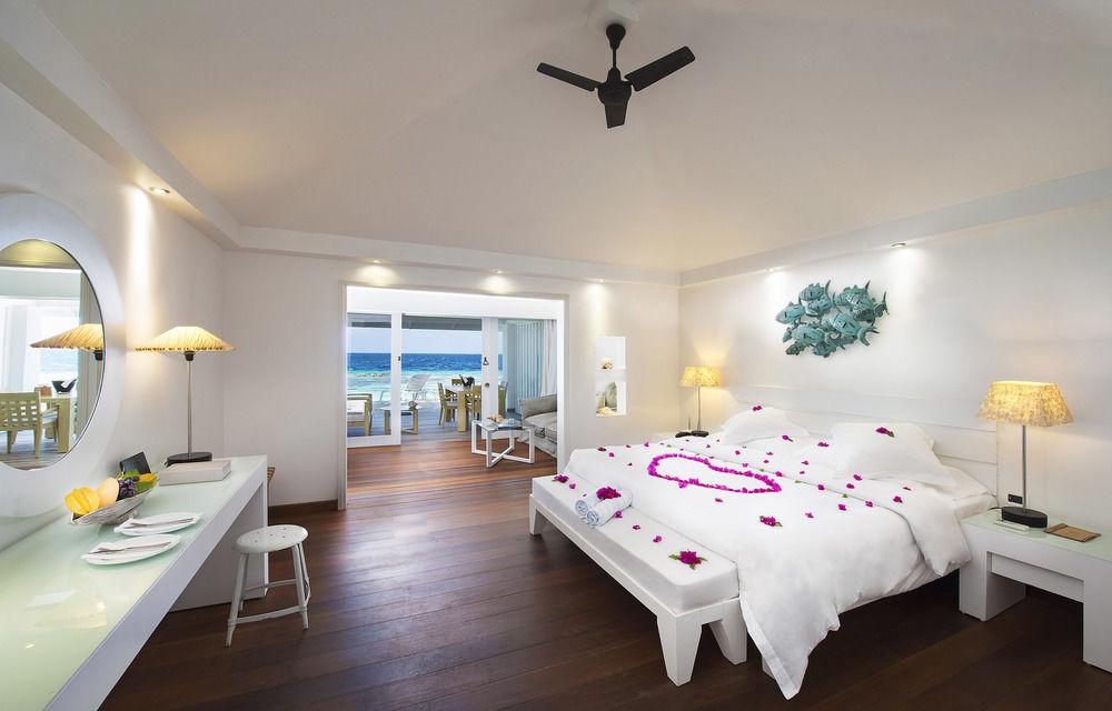 Diamonds Thudufushi Maldives Resort & Spa