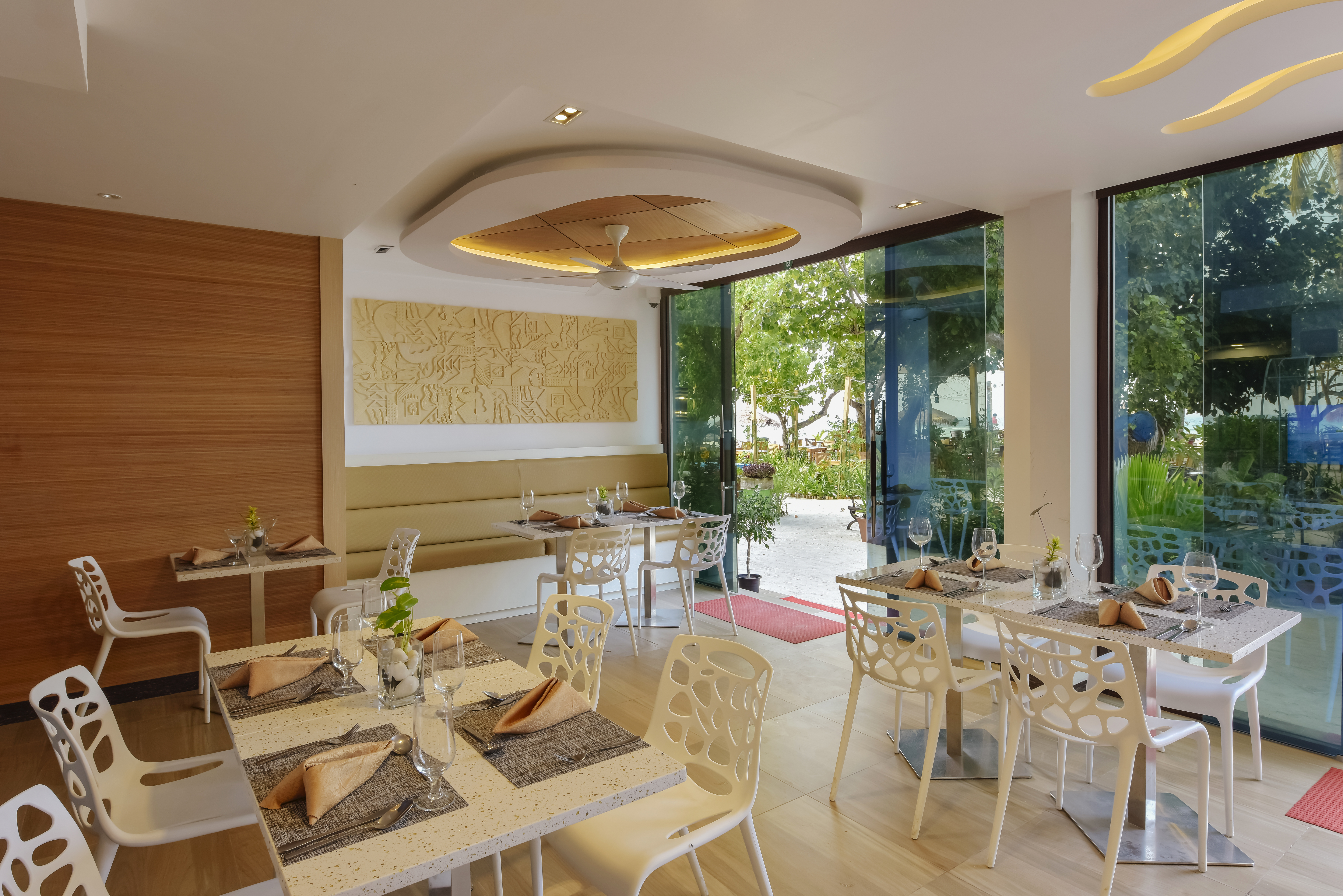 Arena Beach Hotel