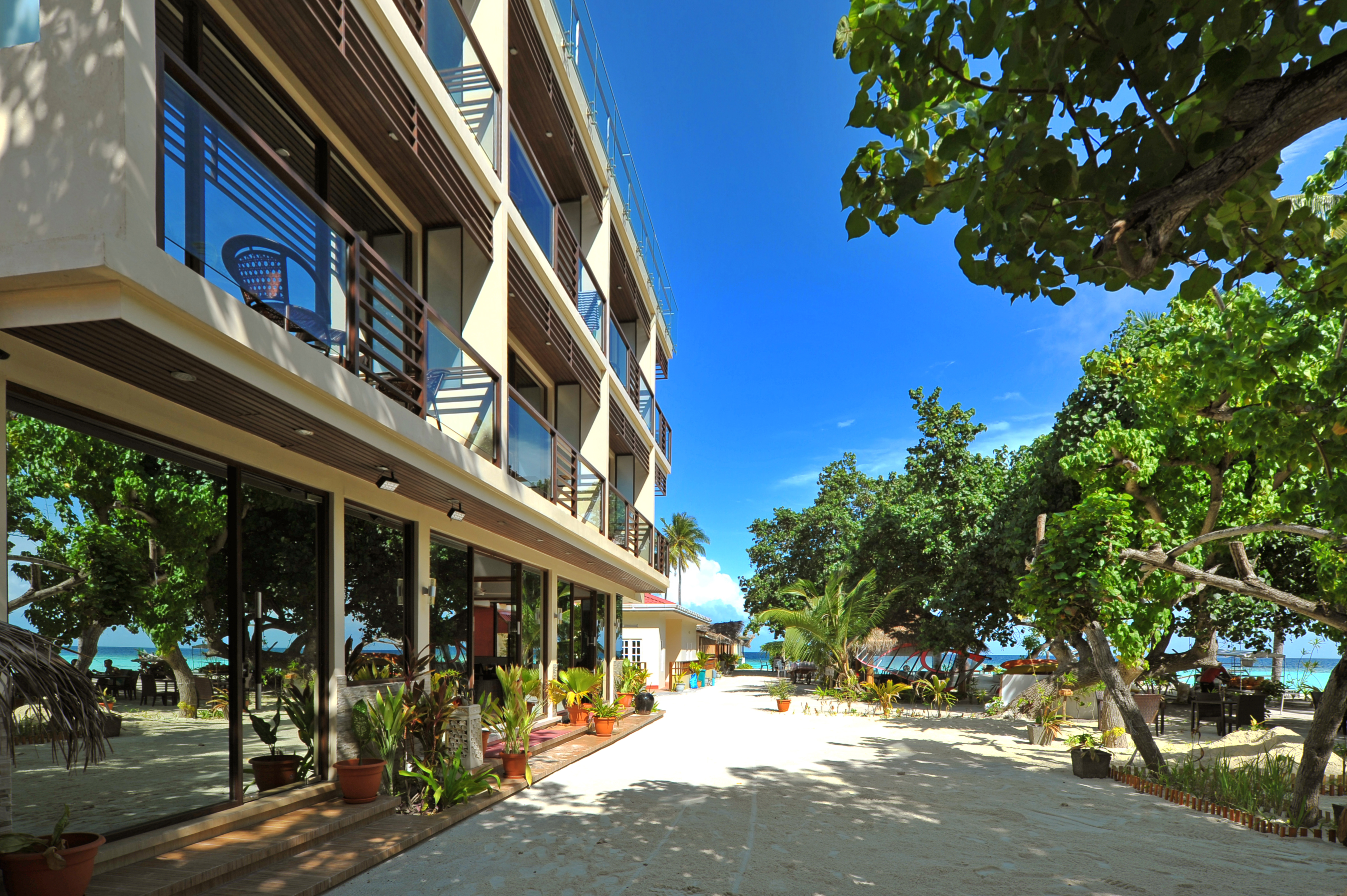 Arena Beach Hotel