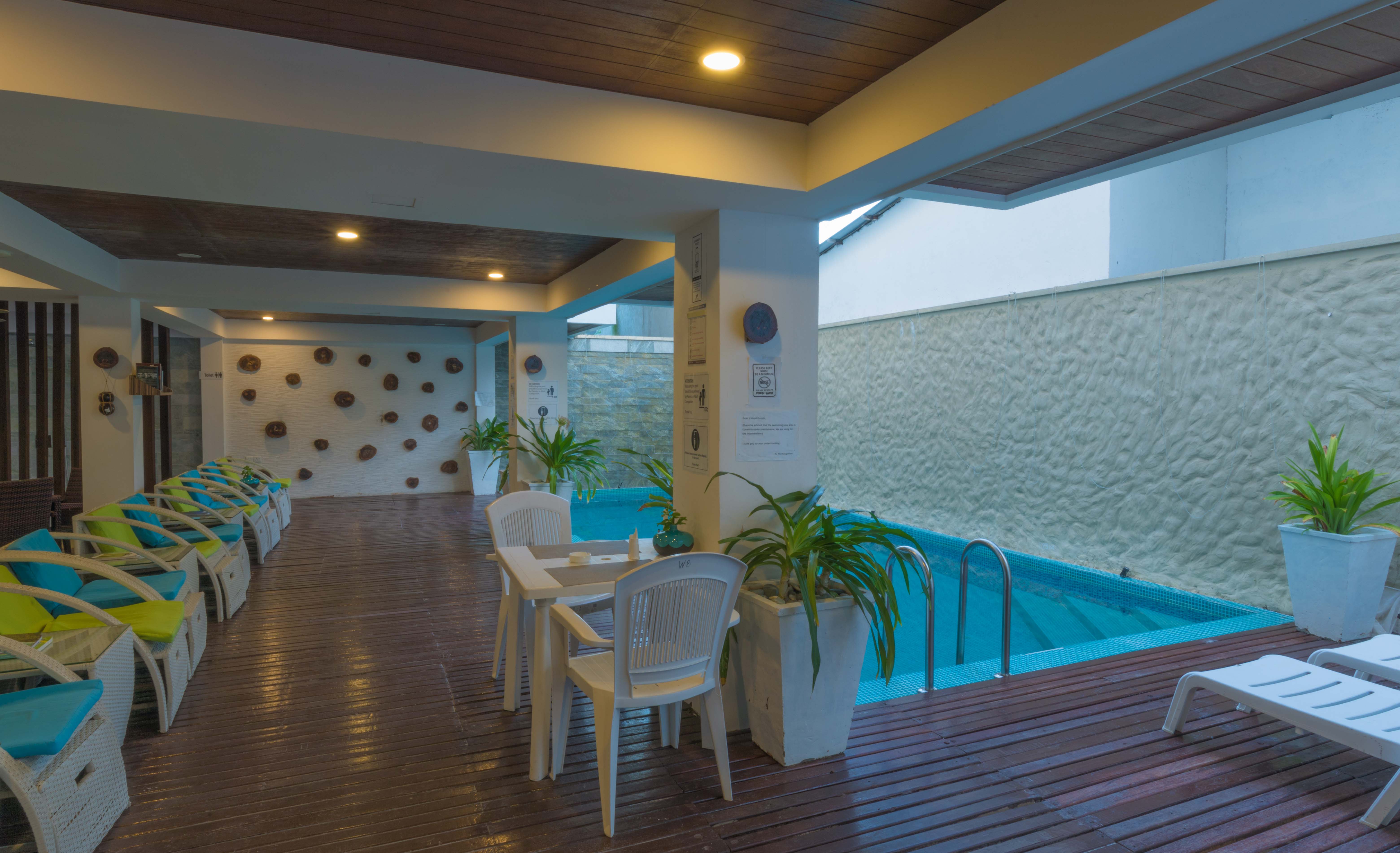 Aquzz Inn