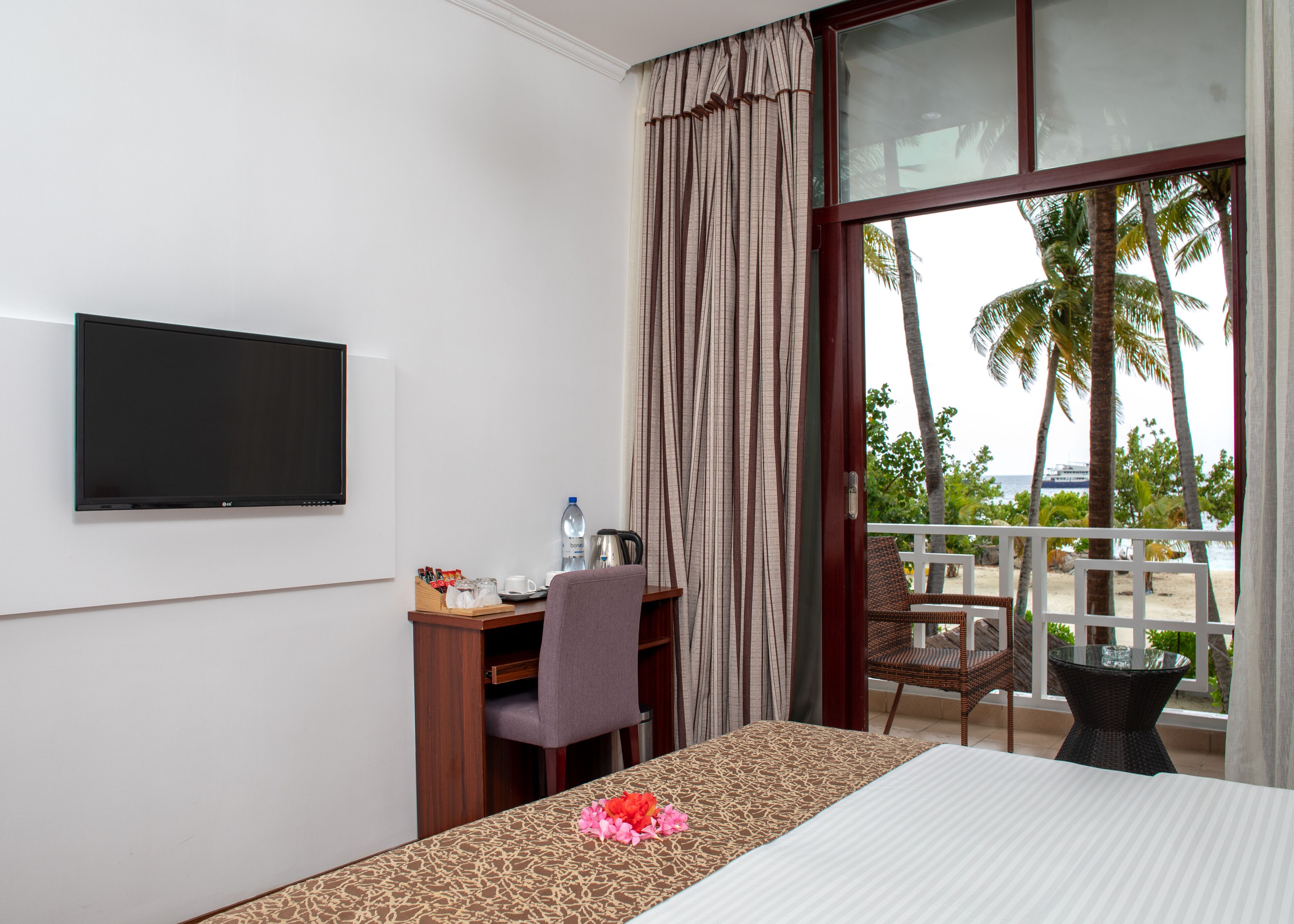 Crystal Sands Villa