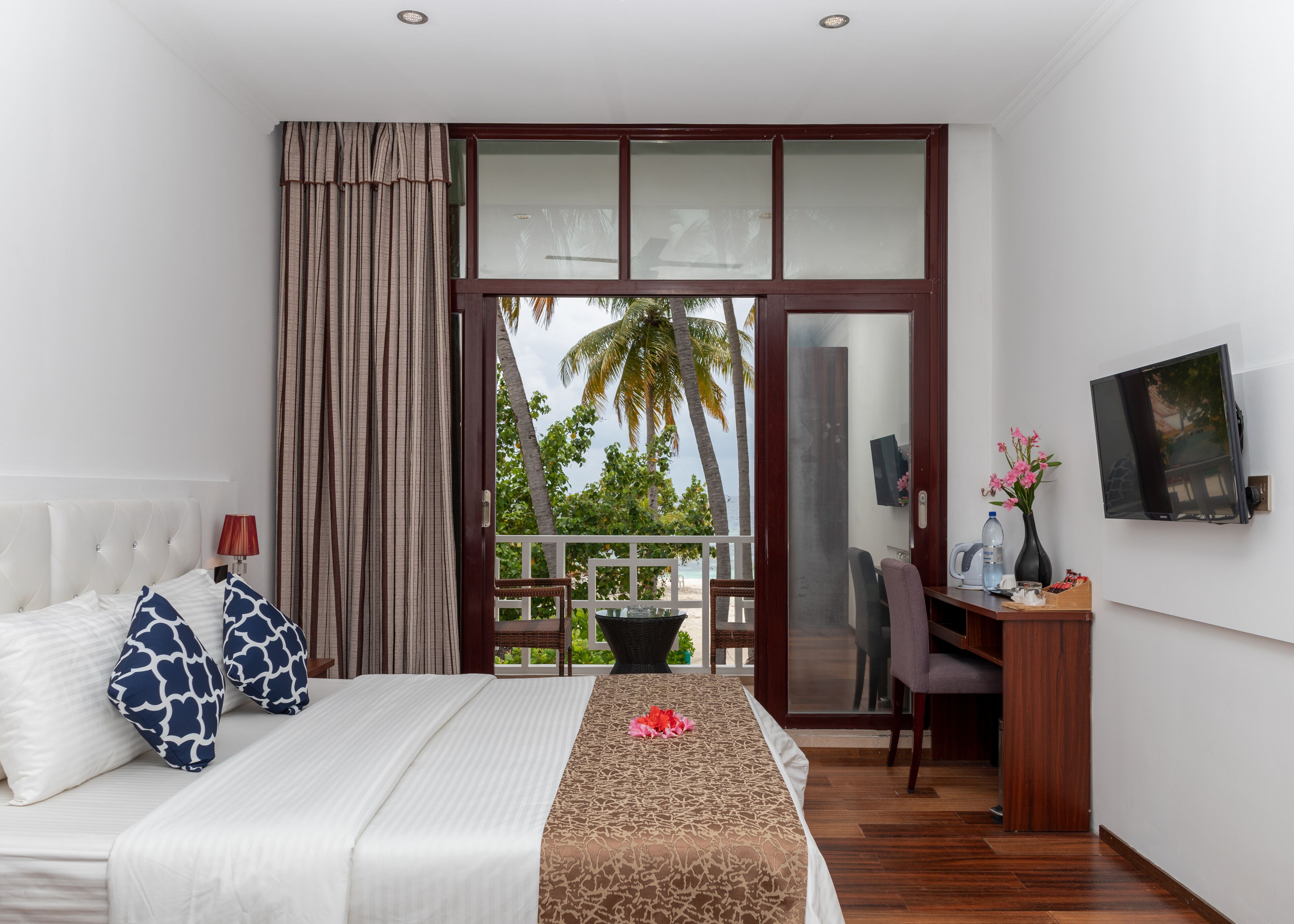 Crystal Sands Villa