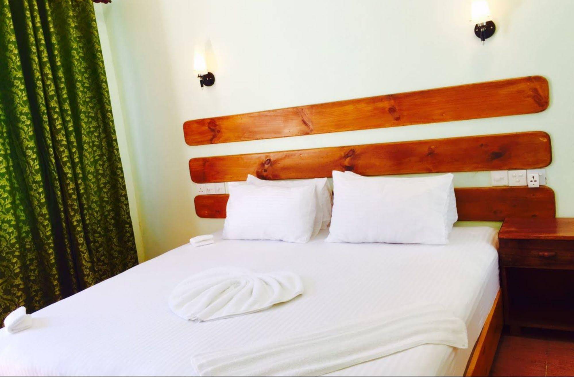 Reyva Inn