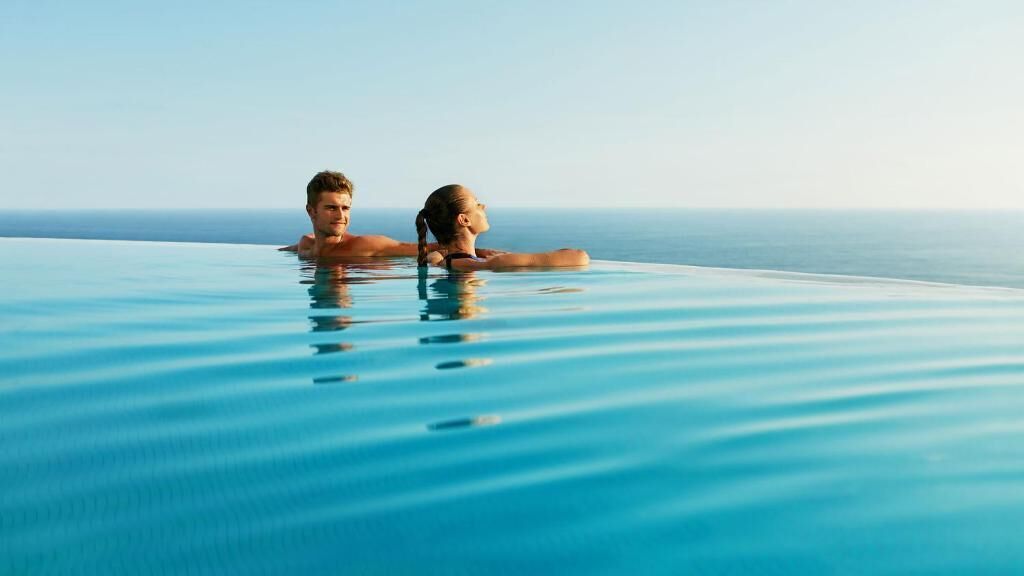 Triton Prestige Seaview & Spa