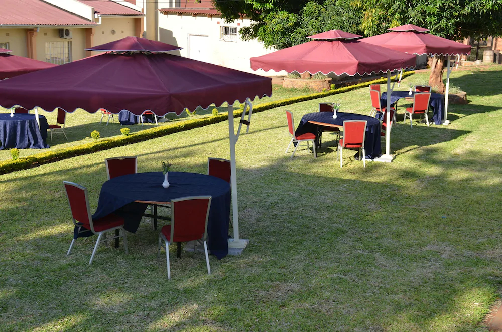 Riverside Hotel