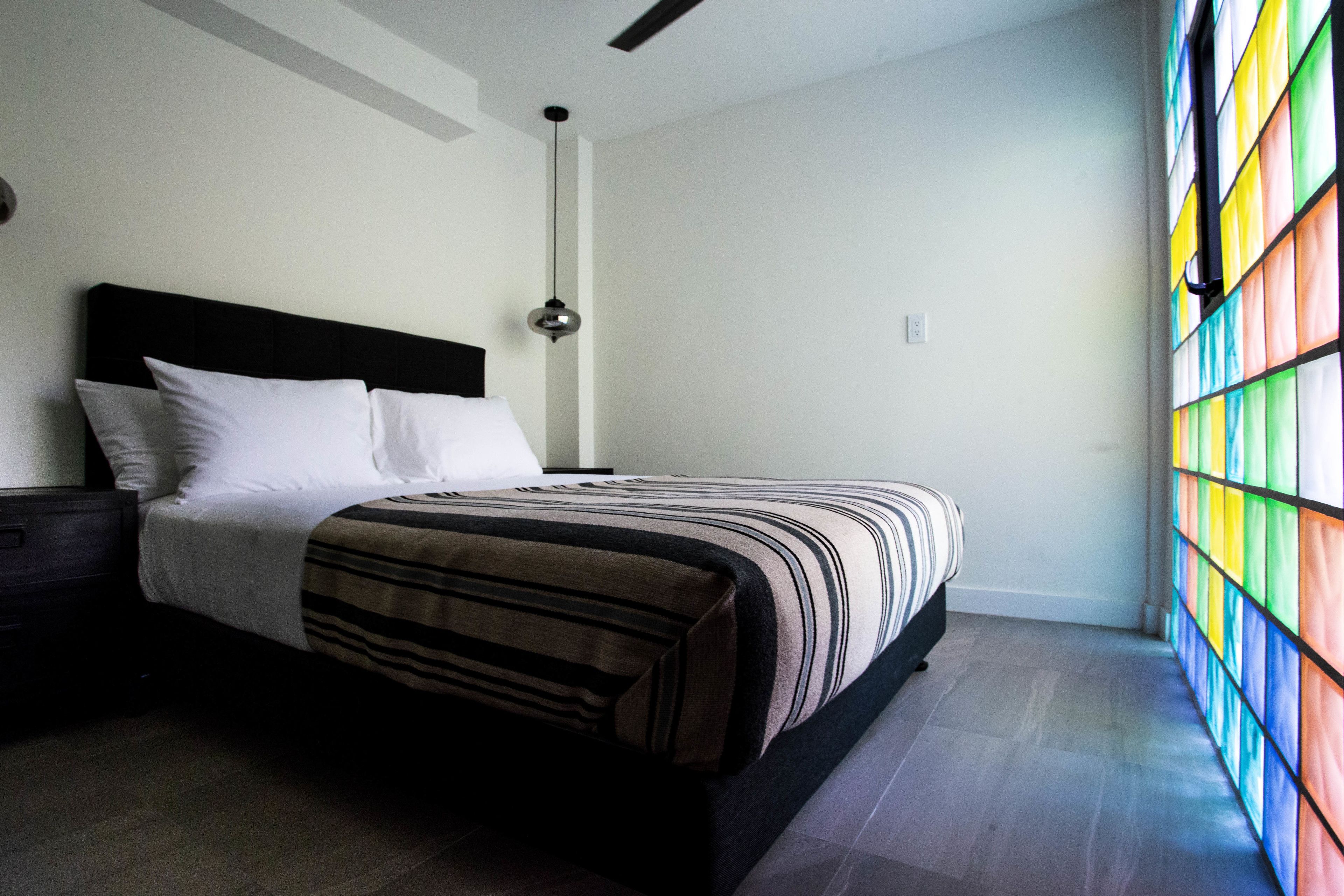 Eazy Living Tijuana Centro