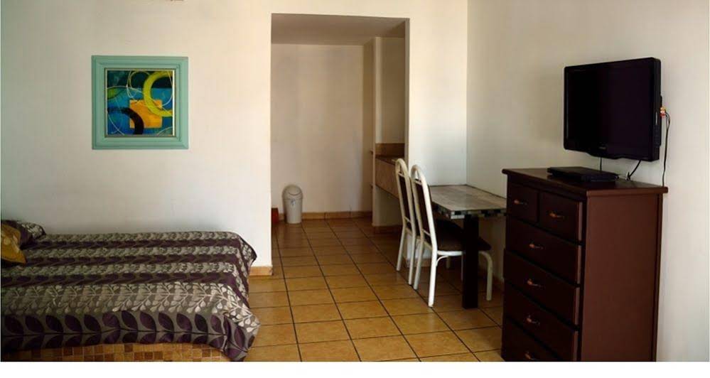 Eco Bay Hotel