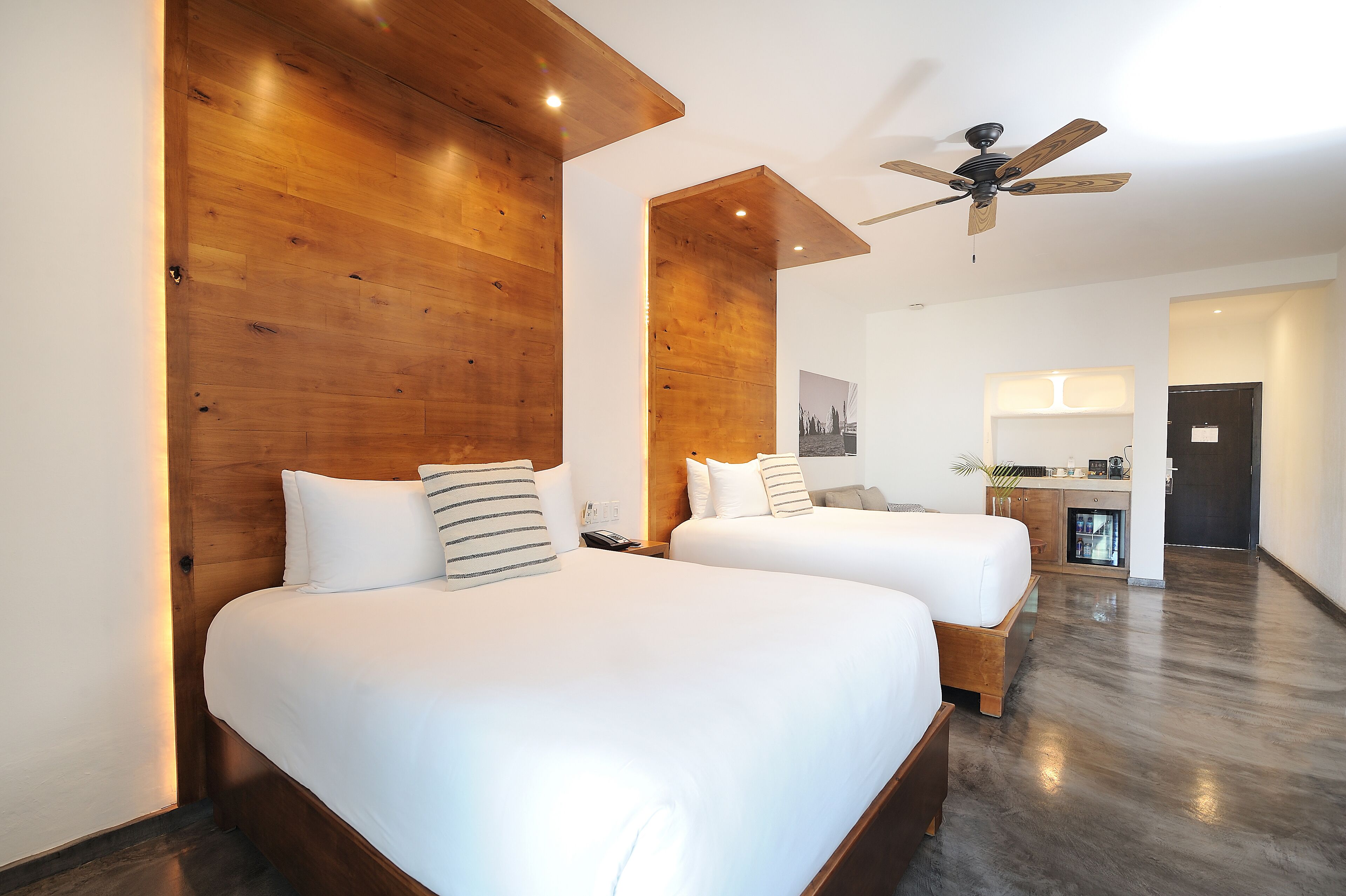 Bahia Hotel & Beach House