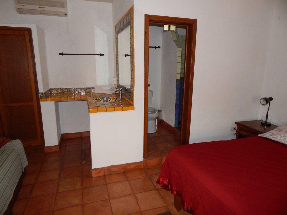 Cabo Cush Hotel