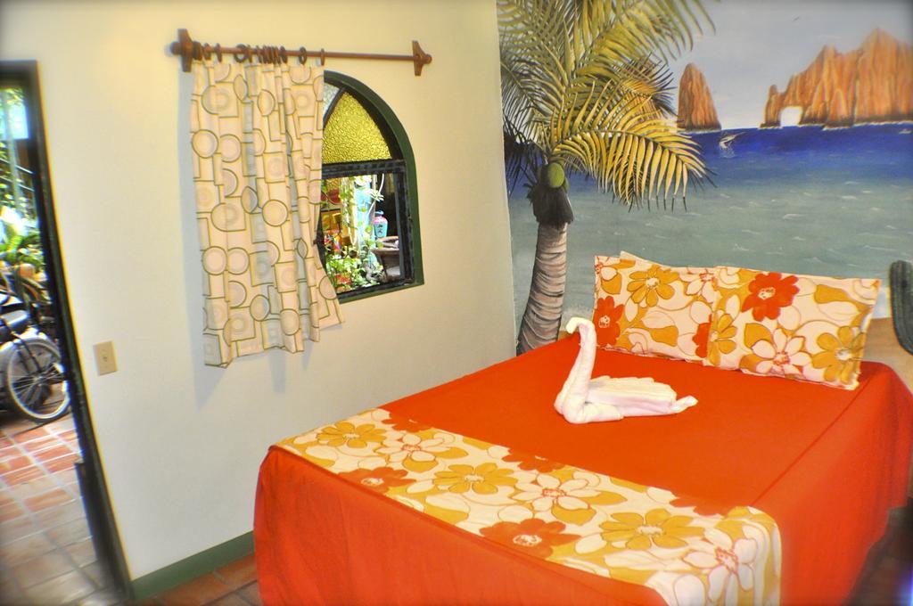 Cabo Inn Hotel