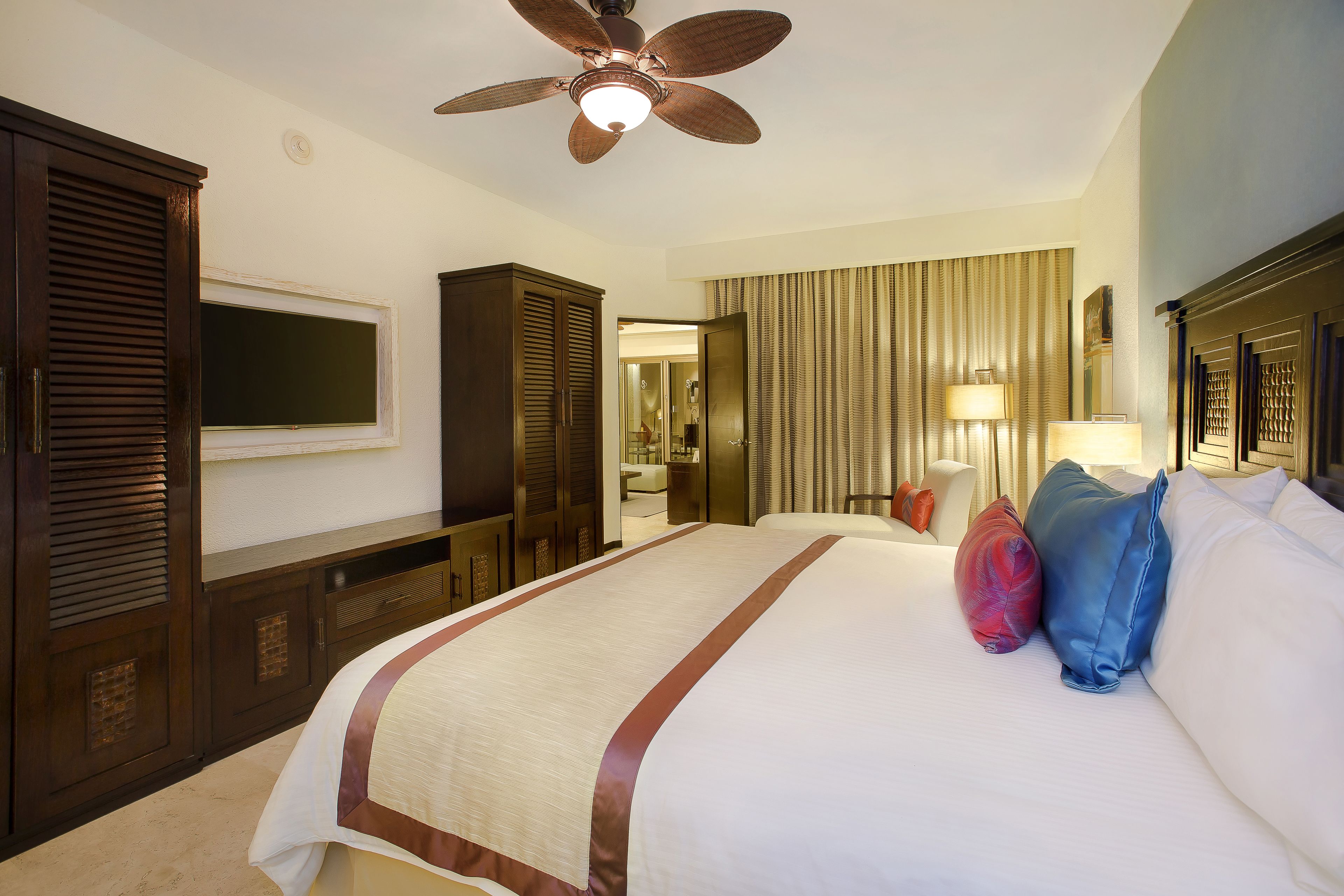 Casa Dorada Los Cabos Resort & Spa