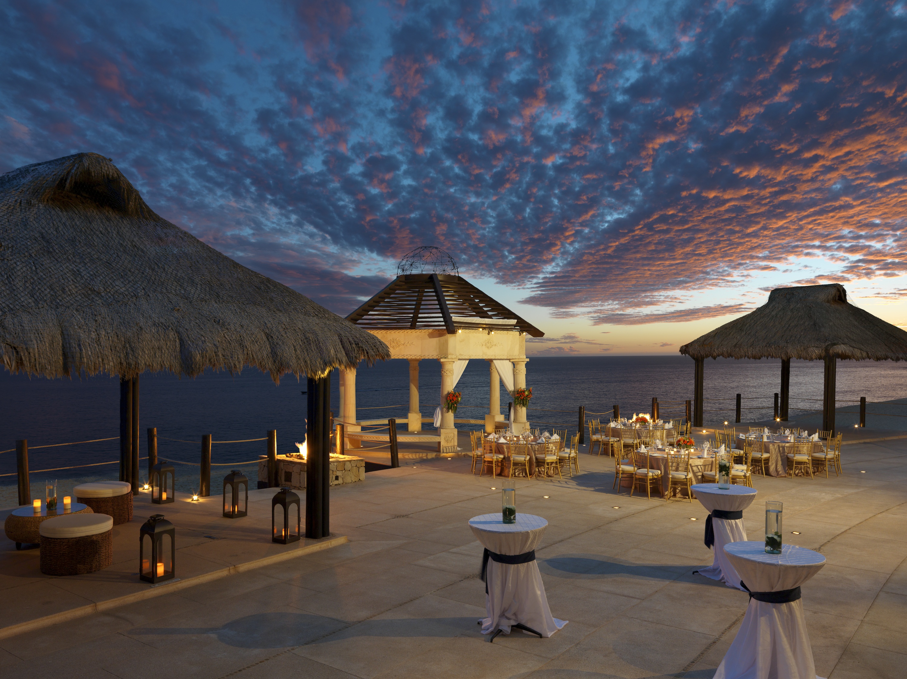 Grand Solmar Land's End Resort & Spa