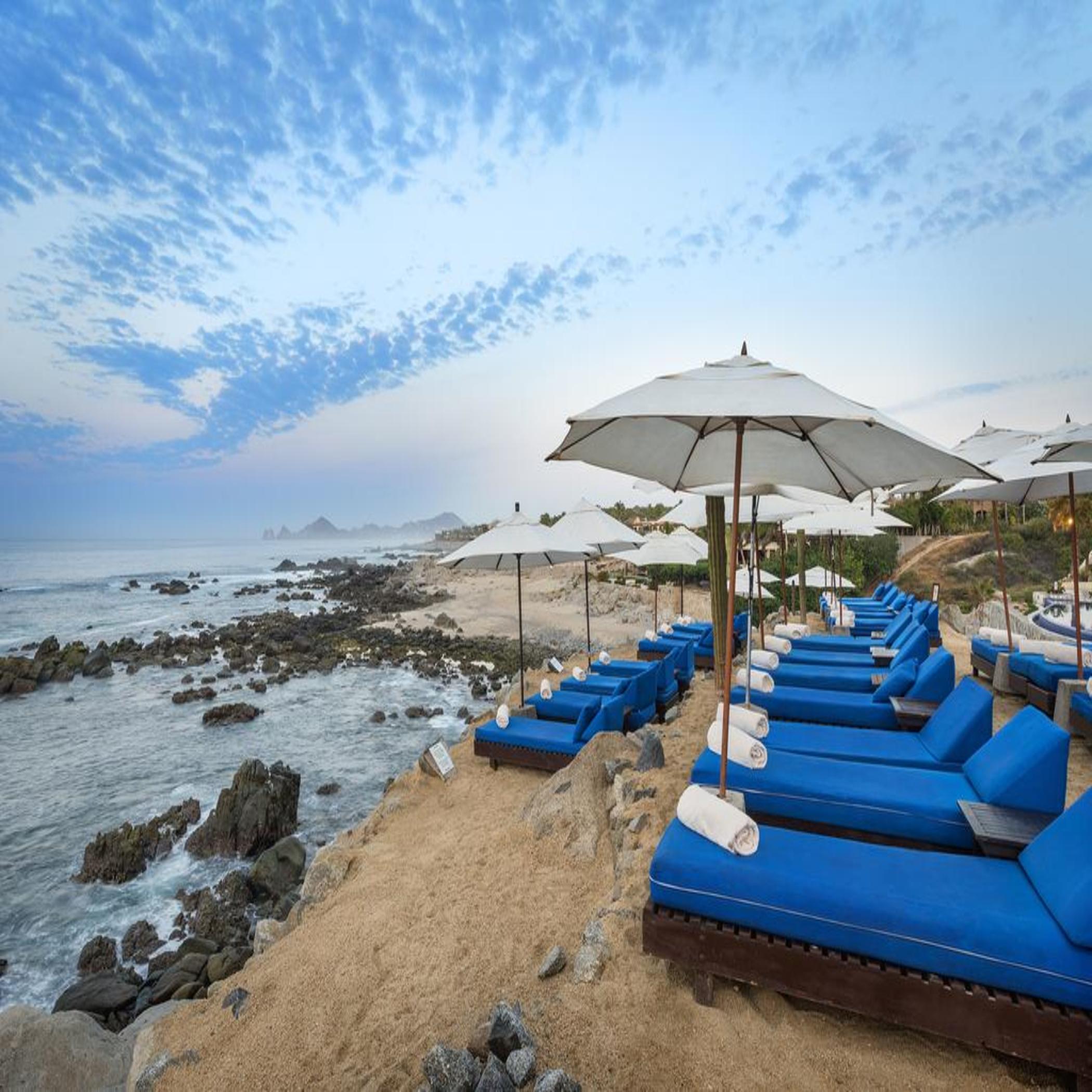 Hacienda Encantada Resort & Residences