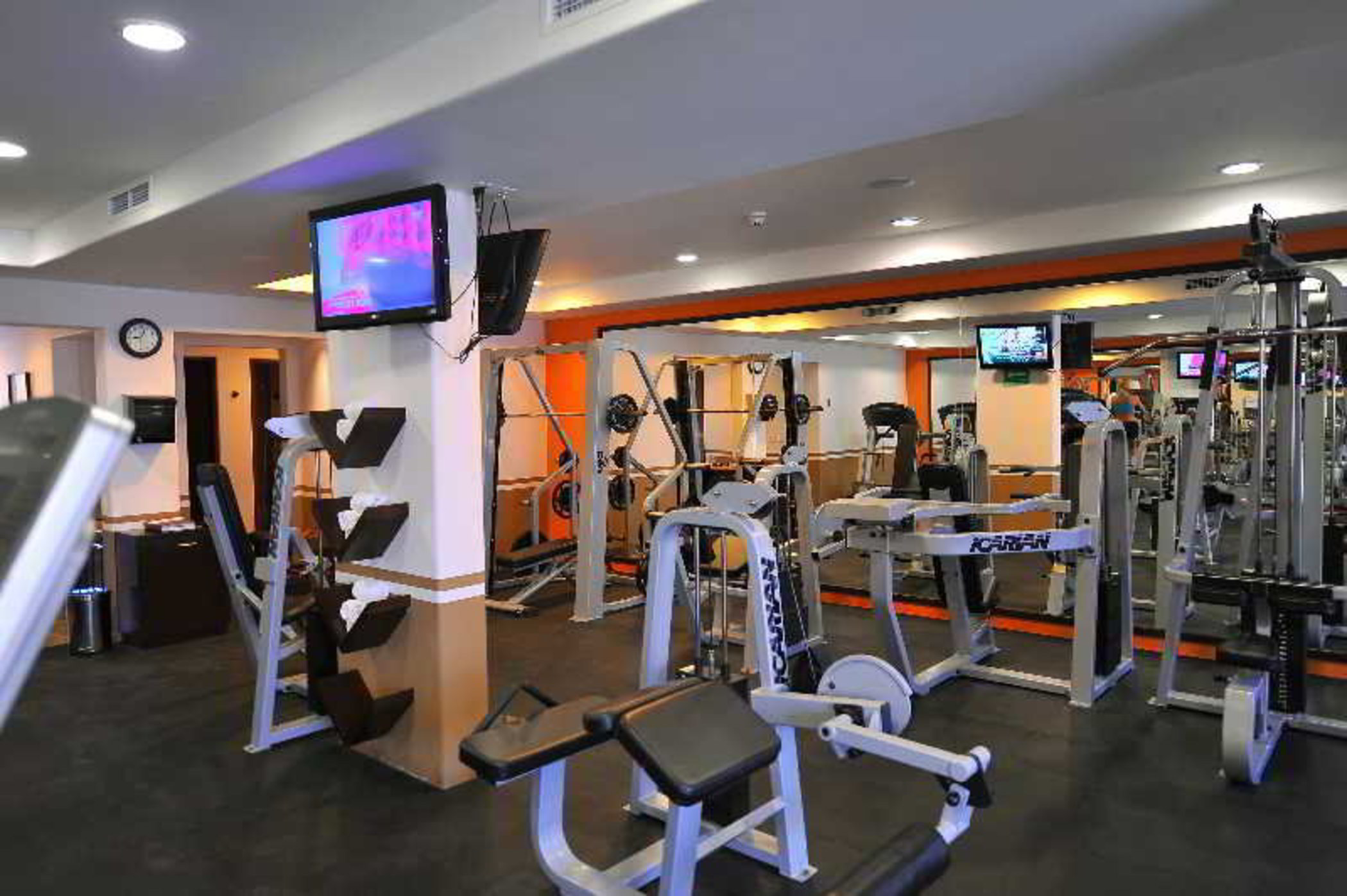 Hacienda Encantada Resort & Residences