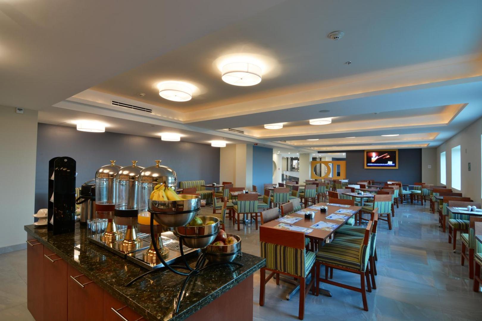 Holiday Inn Express Cabo San Lucas