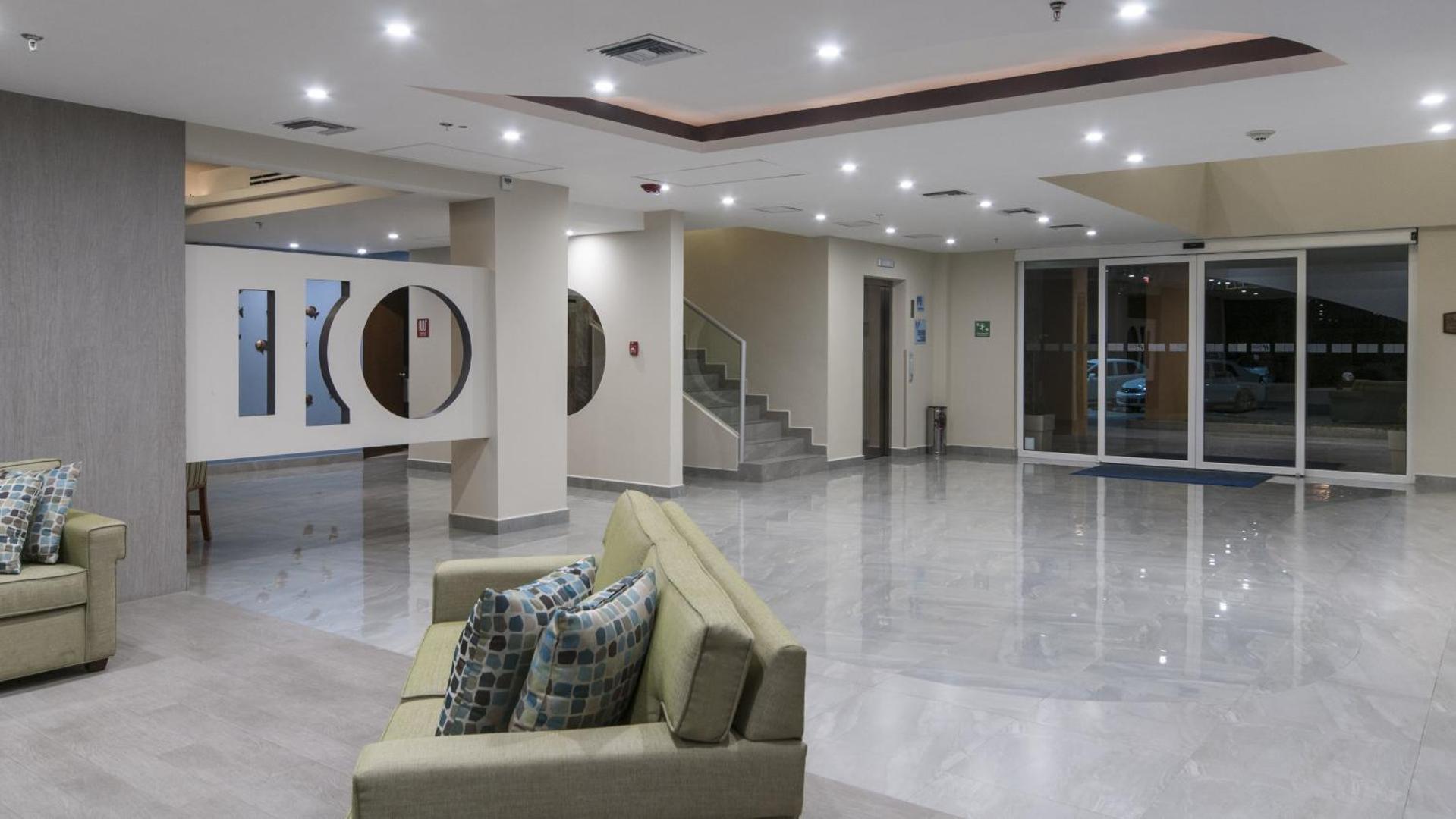 Holiday Inn Express Cabo San Lucas