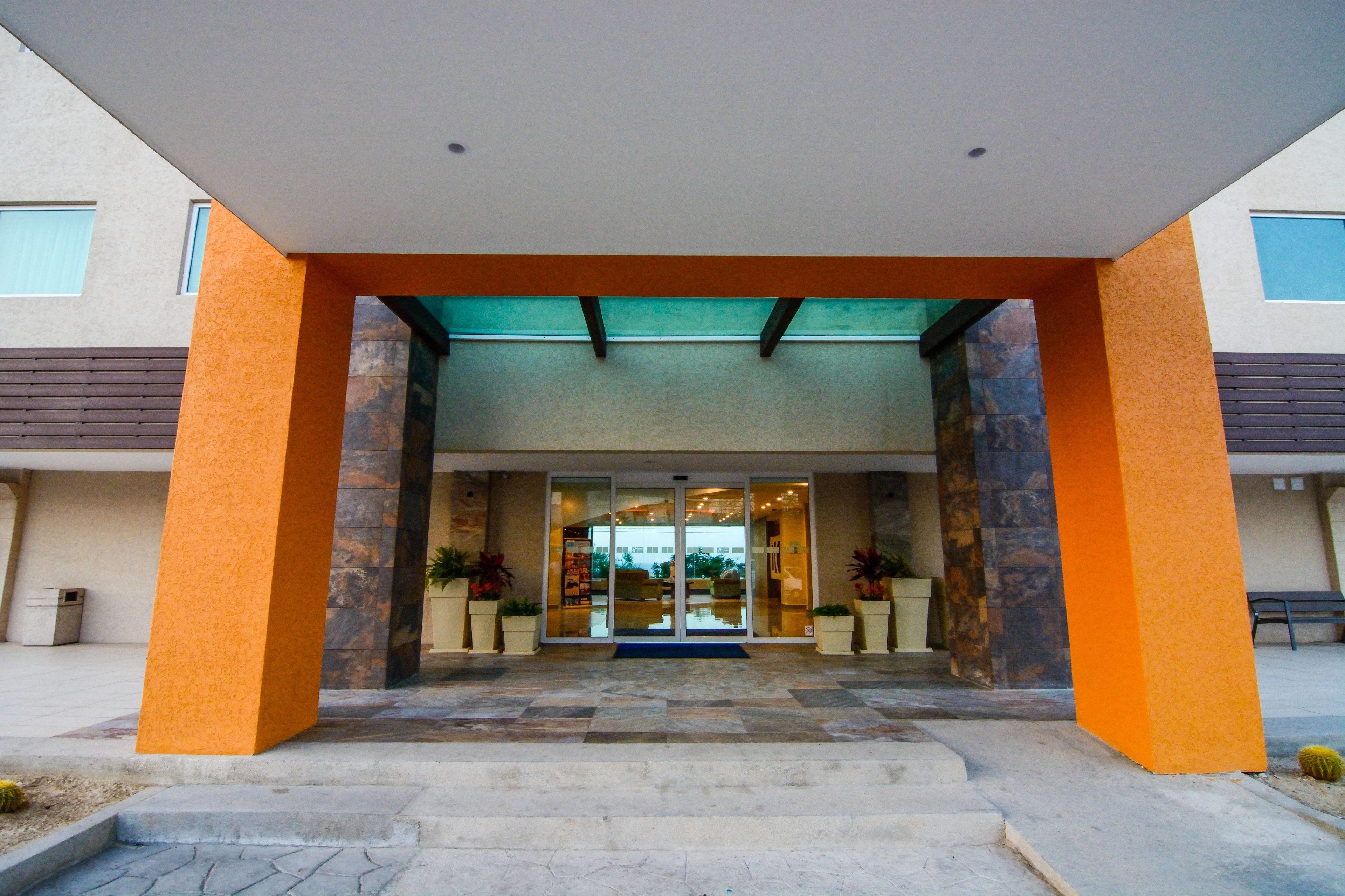 Holiday Inn Express Cabo San Lucas