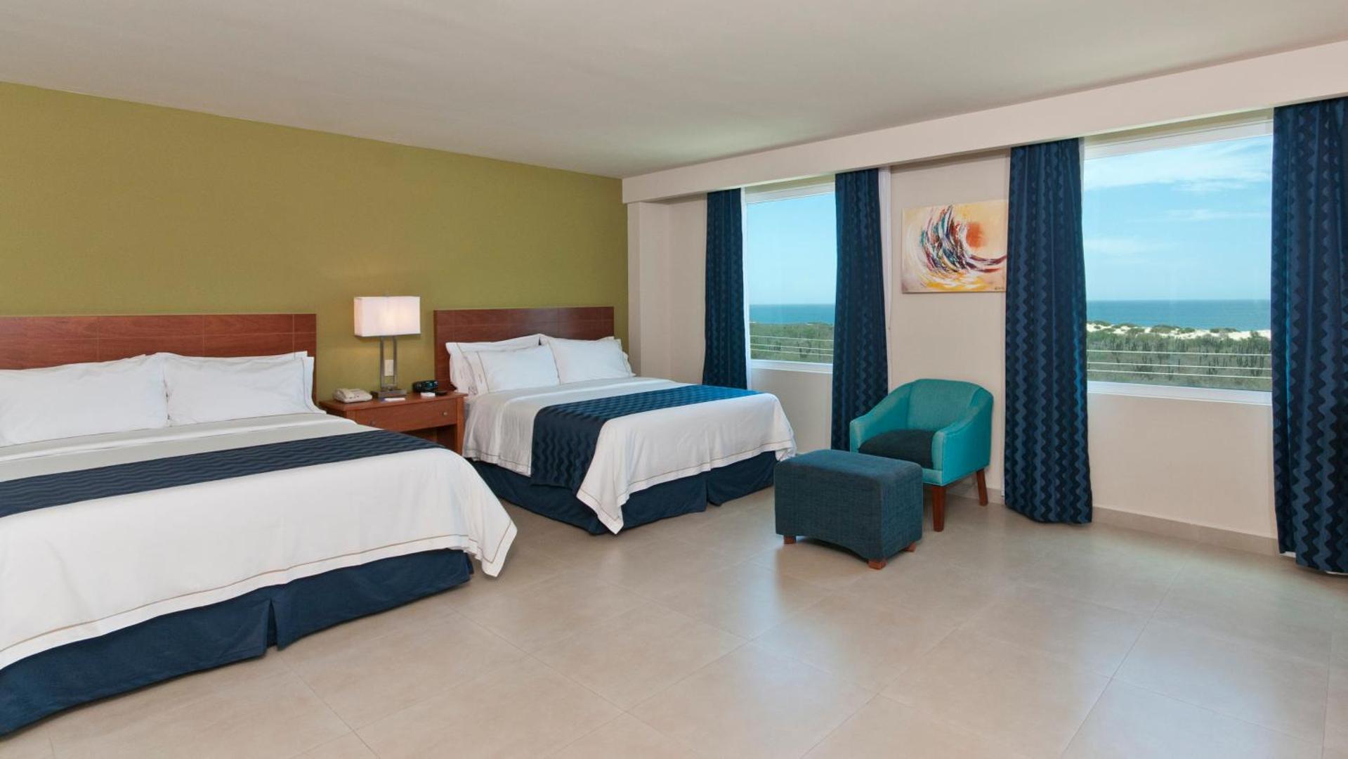 Holiday Inn Express Cabo San Lucas
