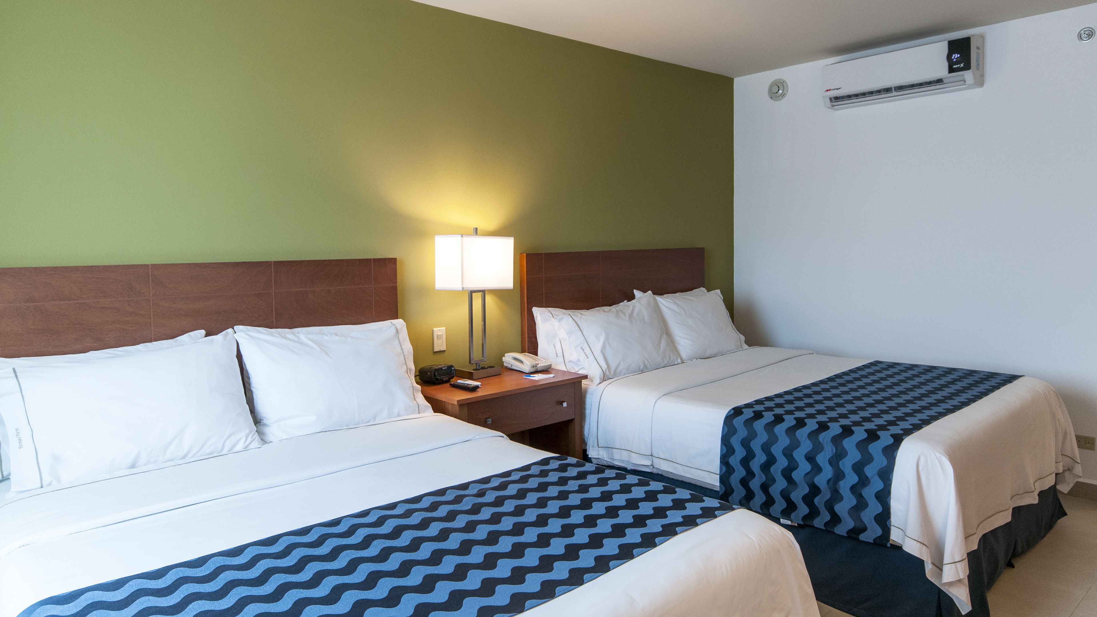 Holiday Inn Express Cabo San Lucas