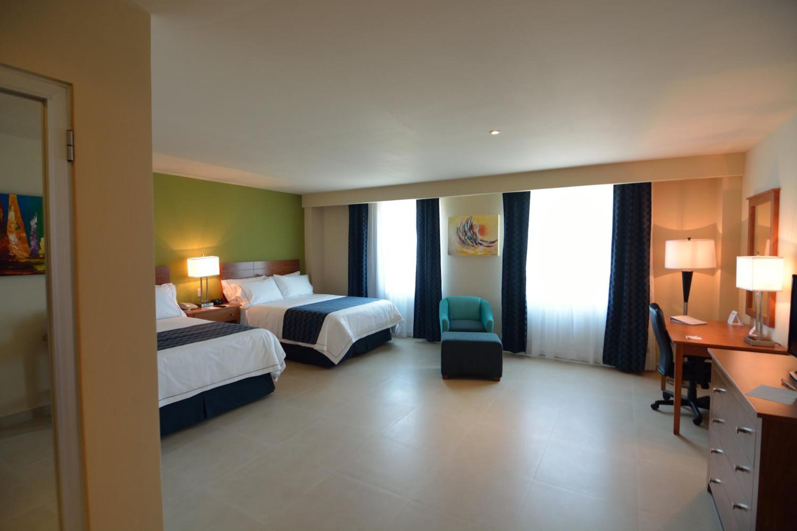 Holiday Inn Express Cabo San Lucas