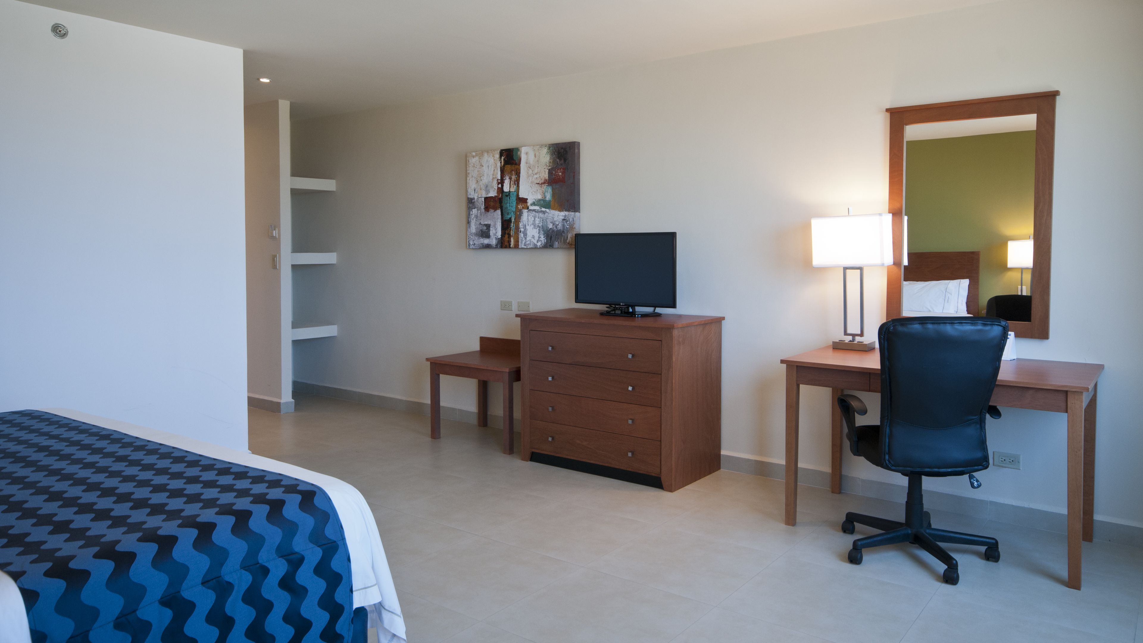 Holiday Inn Express Cabo San Lucas
