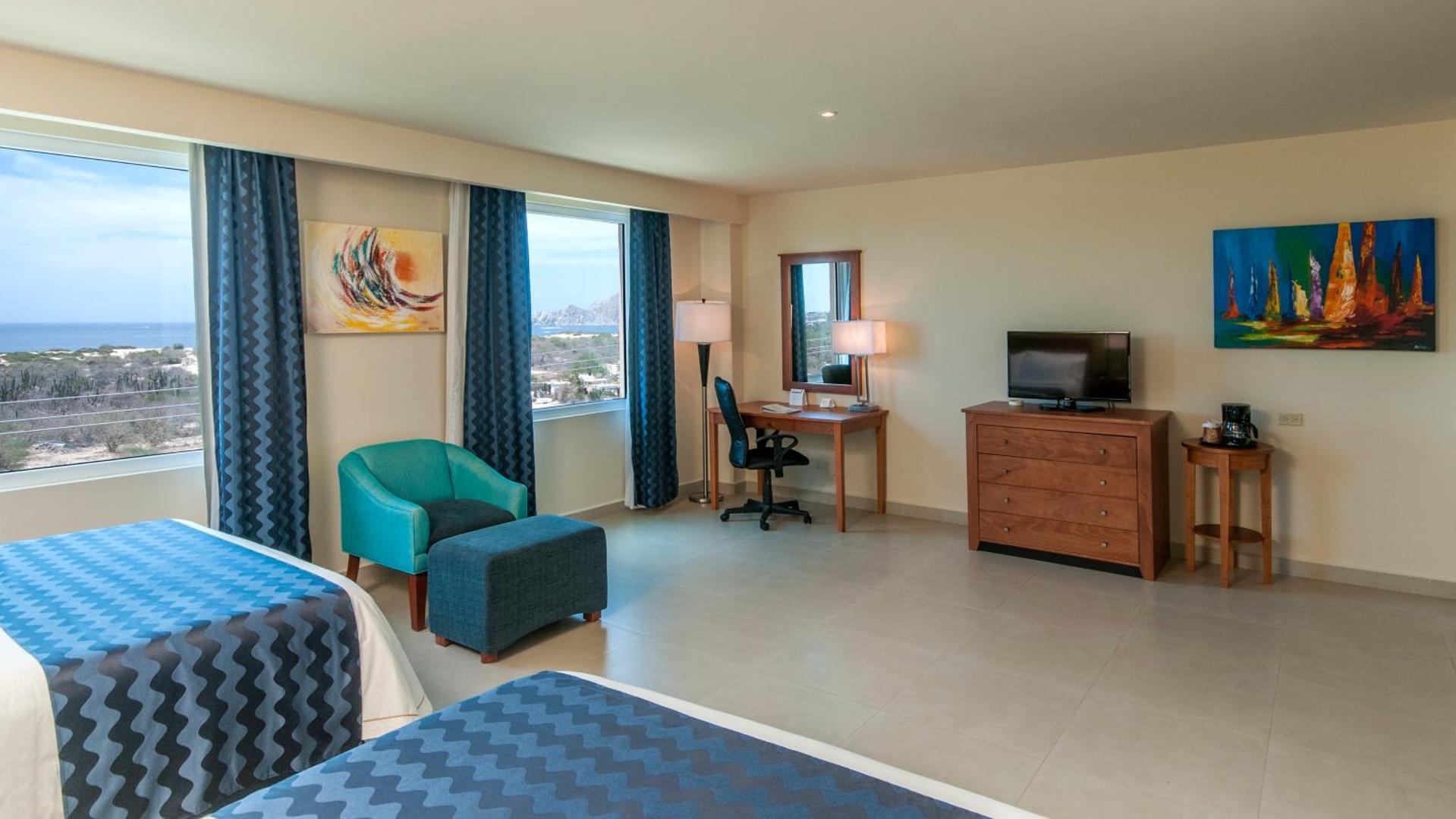 Holiday Inn Express Cabo San Lucas