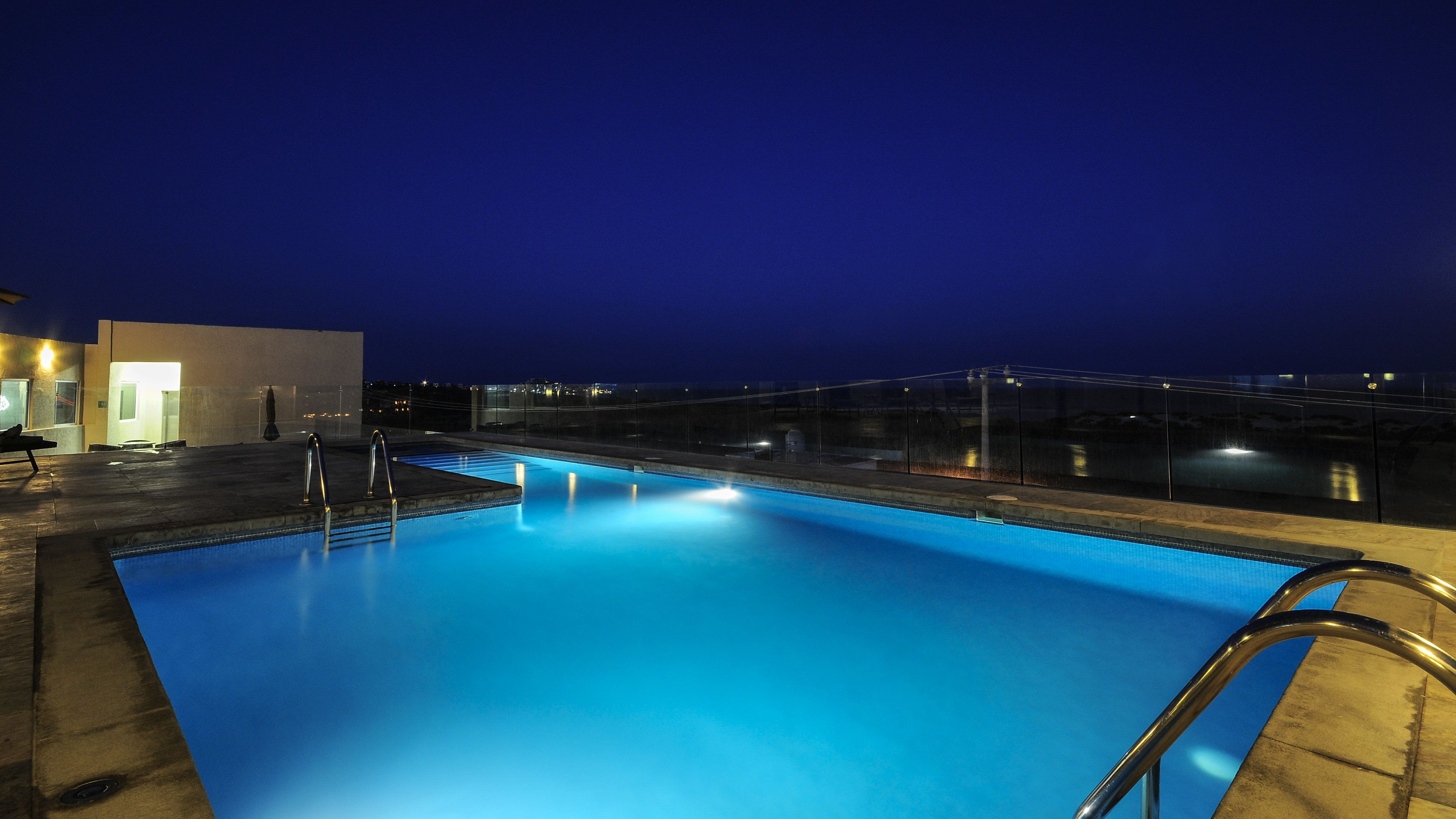 Holiday Inn Express Cabo San Lucas