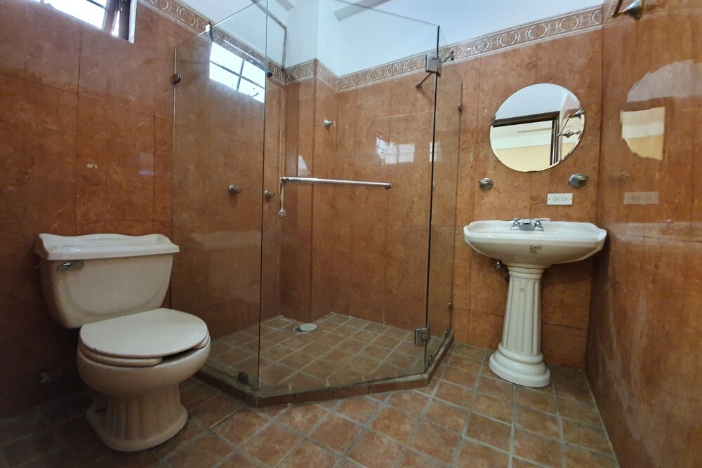Hotel Colonos