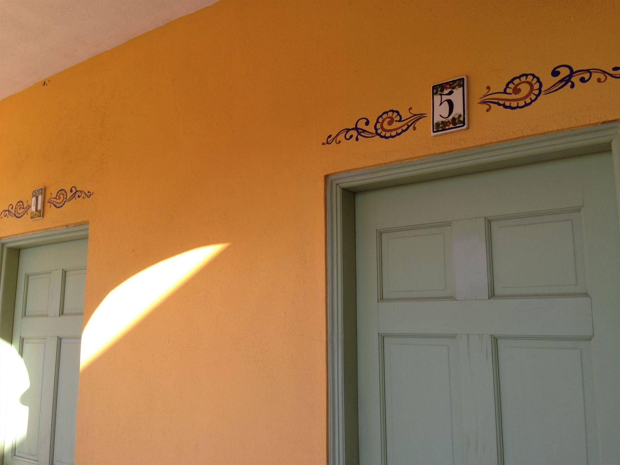 Hotel Plaza Los Dorados