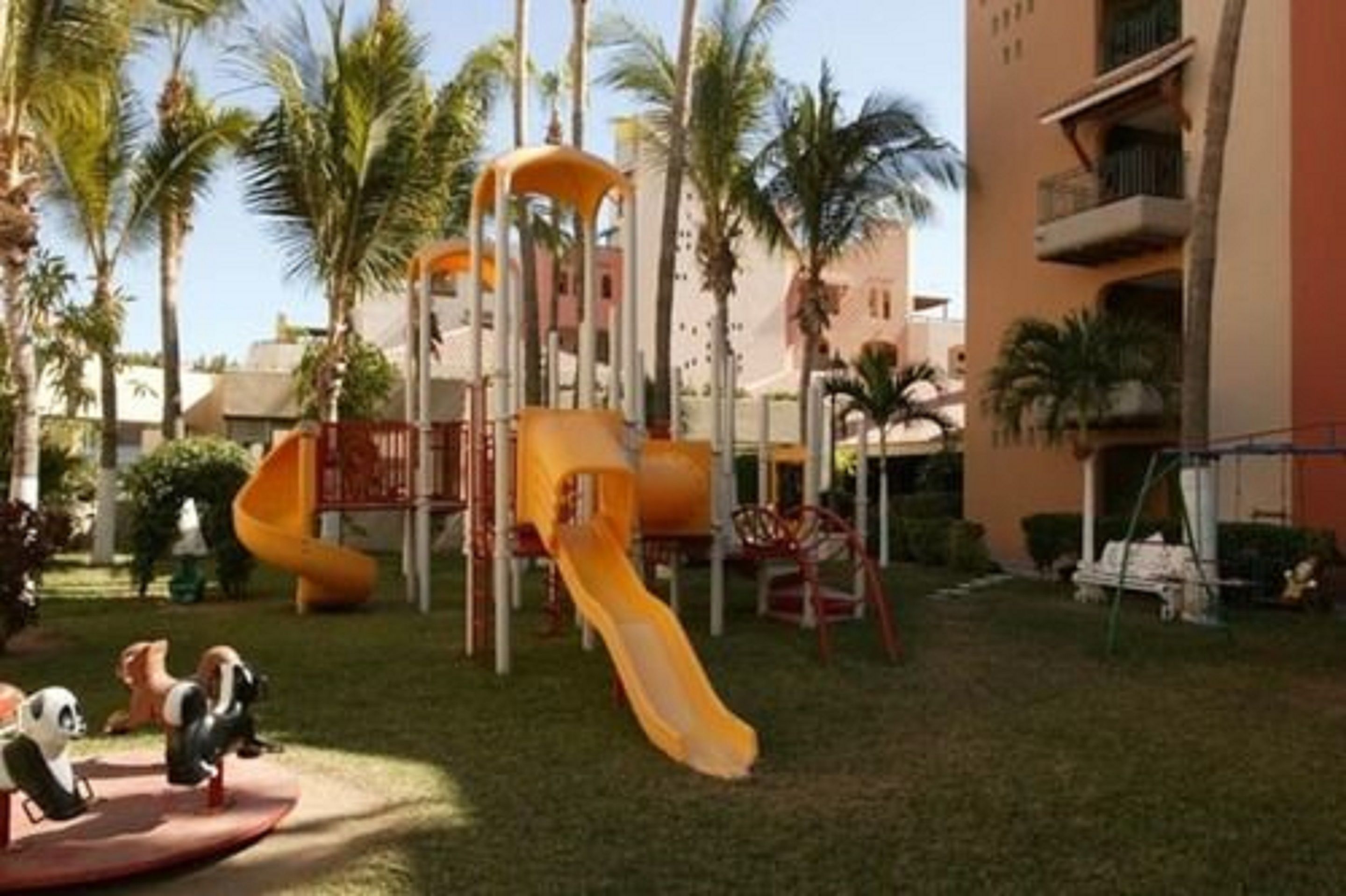 Marina Fiesta Resort & Spa by EVB ROCKS