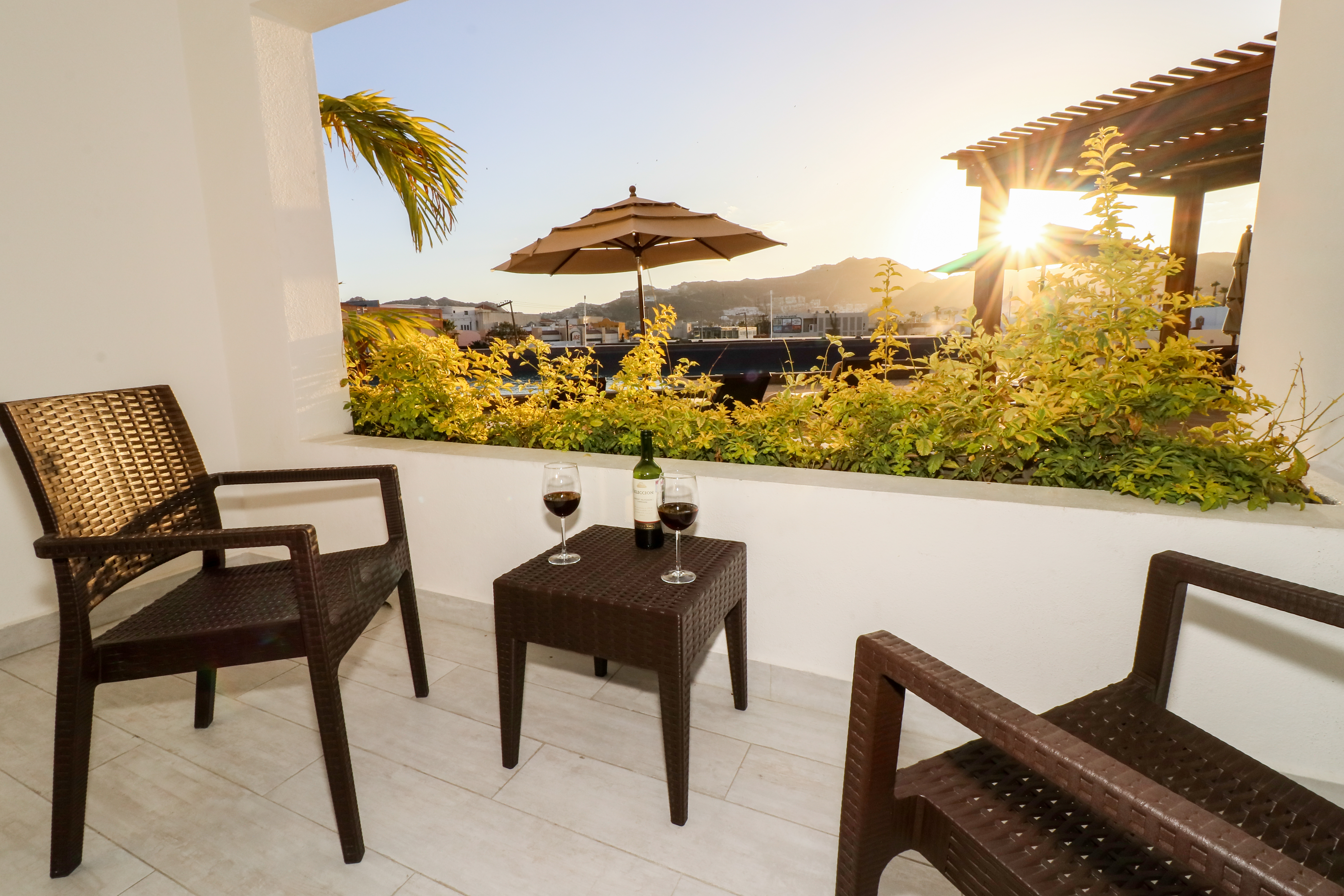 Medano Hotel and Suites