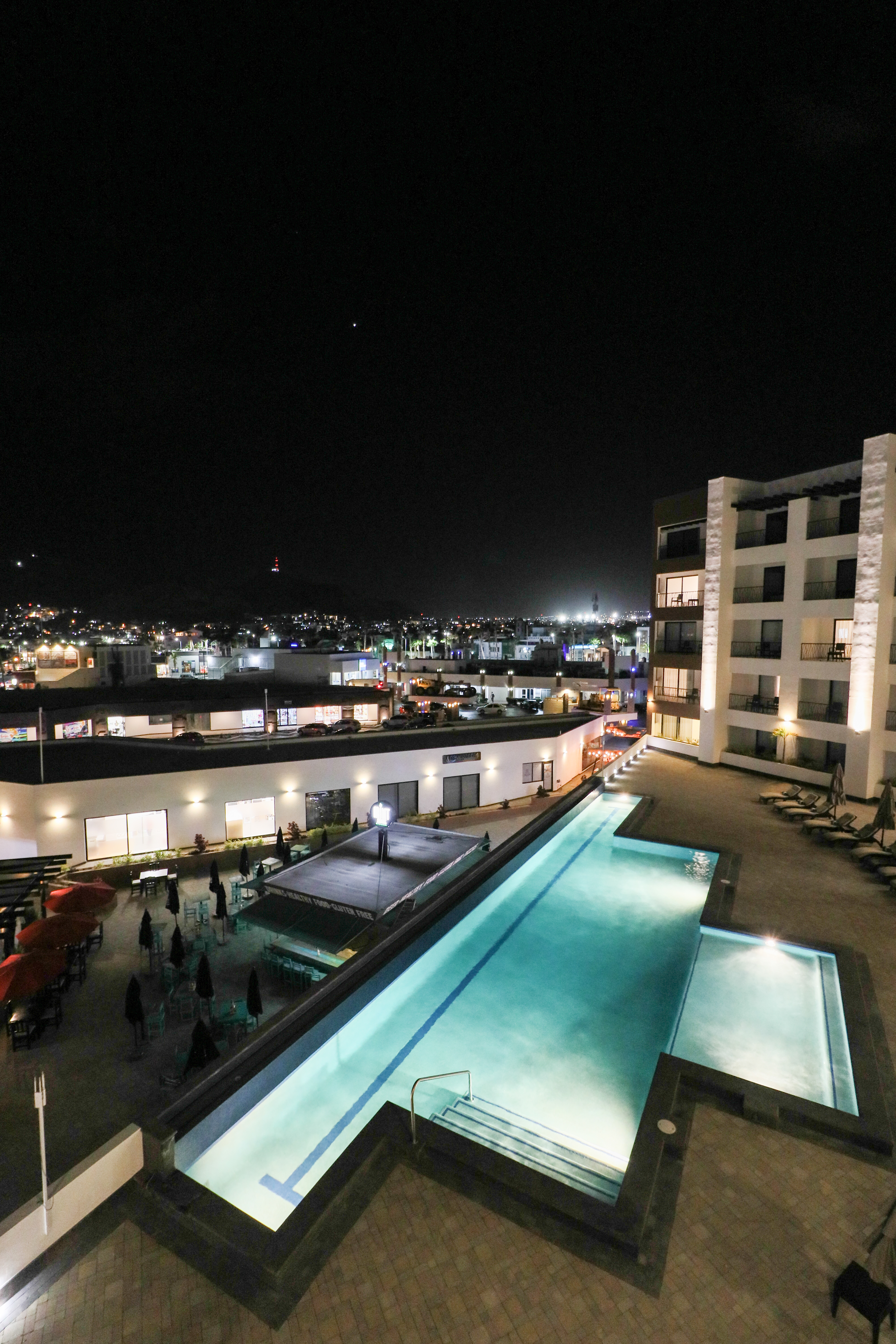 Medano Hotel and Suites