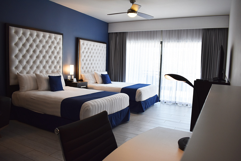 Medano Hotel and Suites