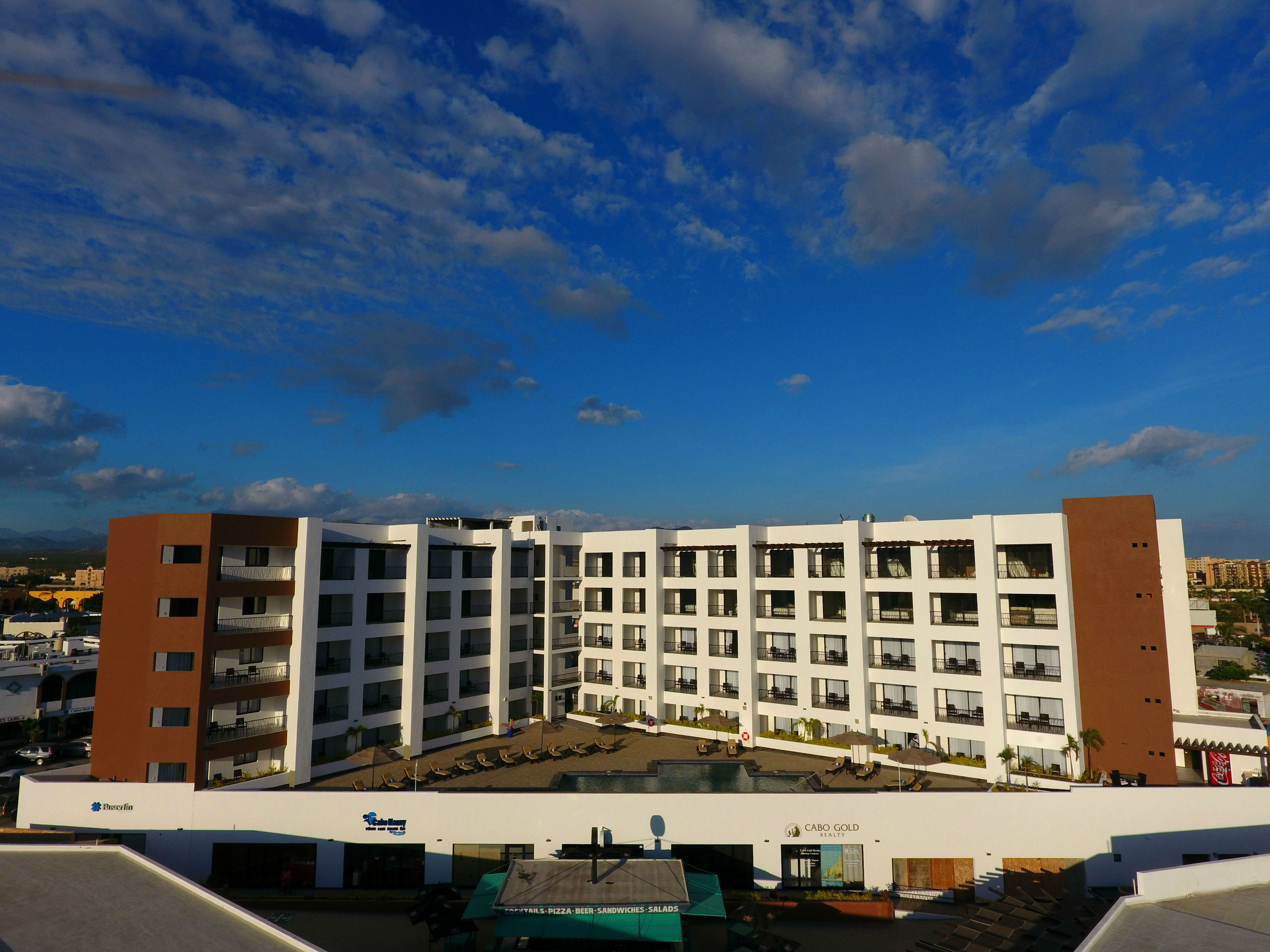 Medano Hotel and Suites