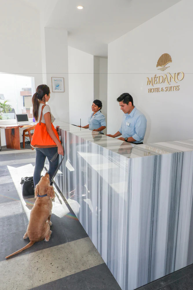 Medano Hotel and Suites